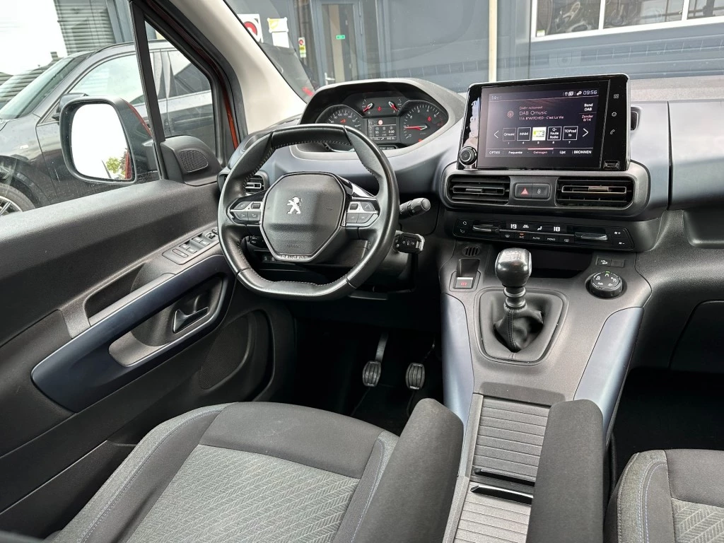 Hoofdafbeelding Peugeot Rifter