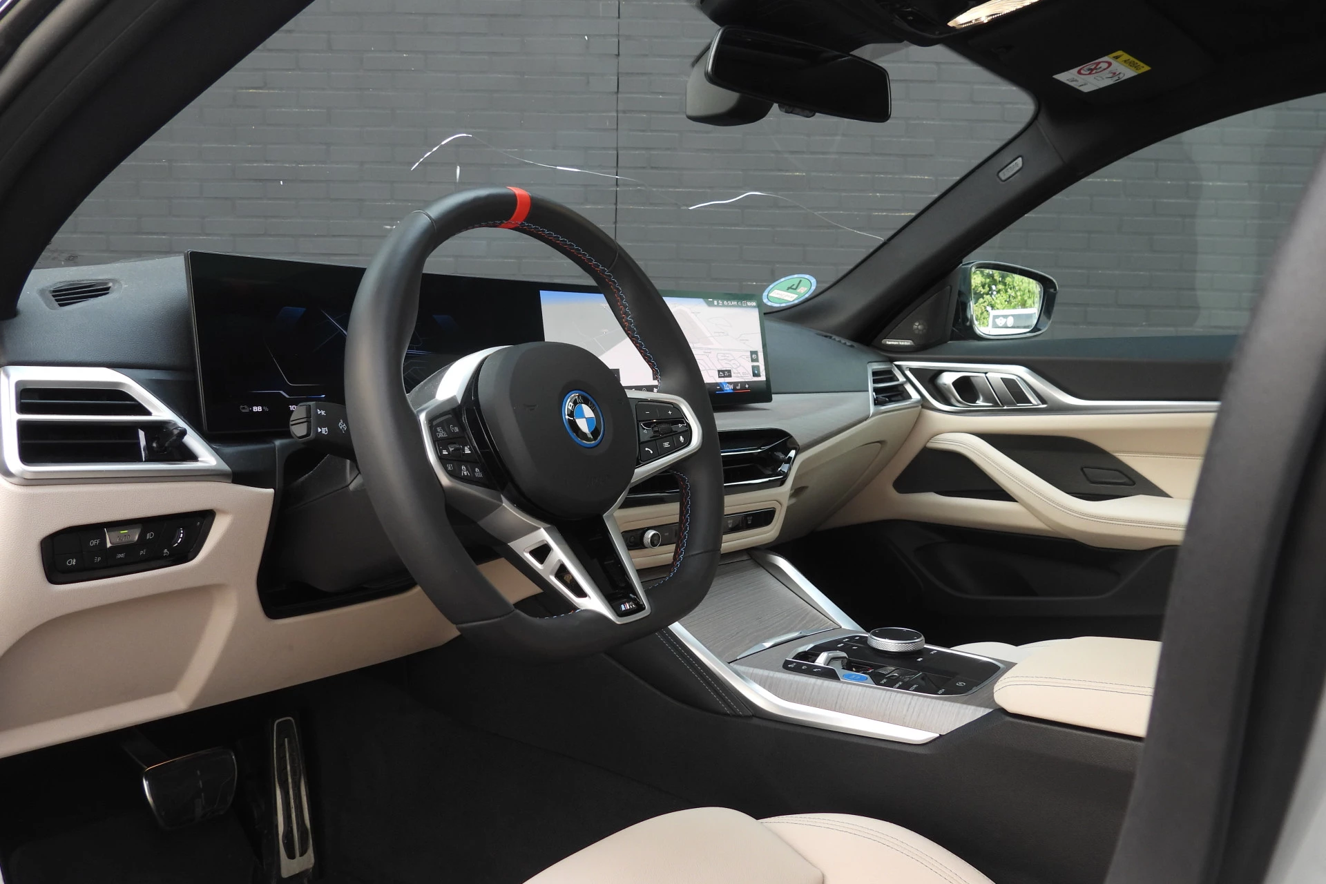 Hoofdafbeelding BMW i4
