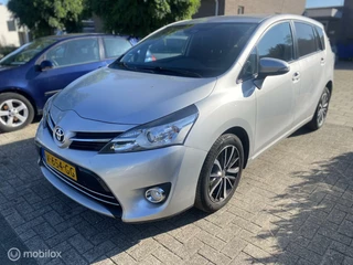 Hoofdafbeelding Toyota Verso Toyota Verso VAN 1.6 D-4D Dynamic 217.DKM AIRCO NAVI CAMERA GRIJSKENTEKEN