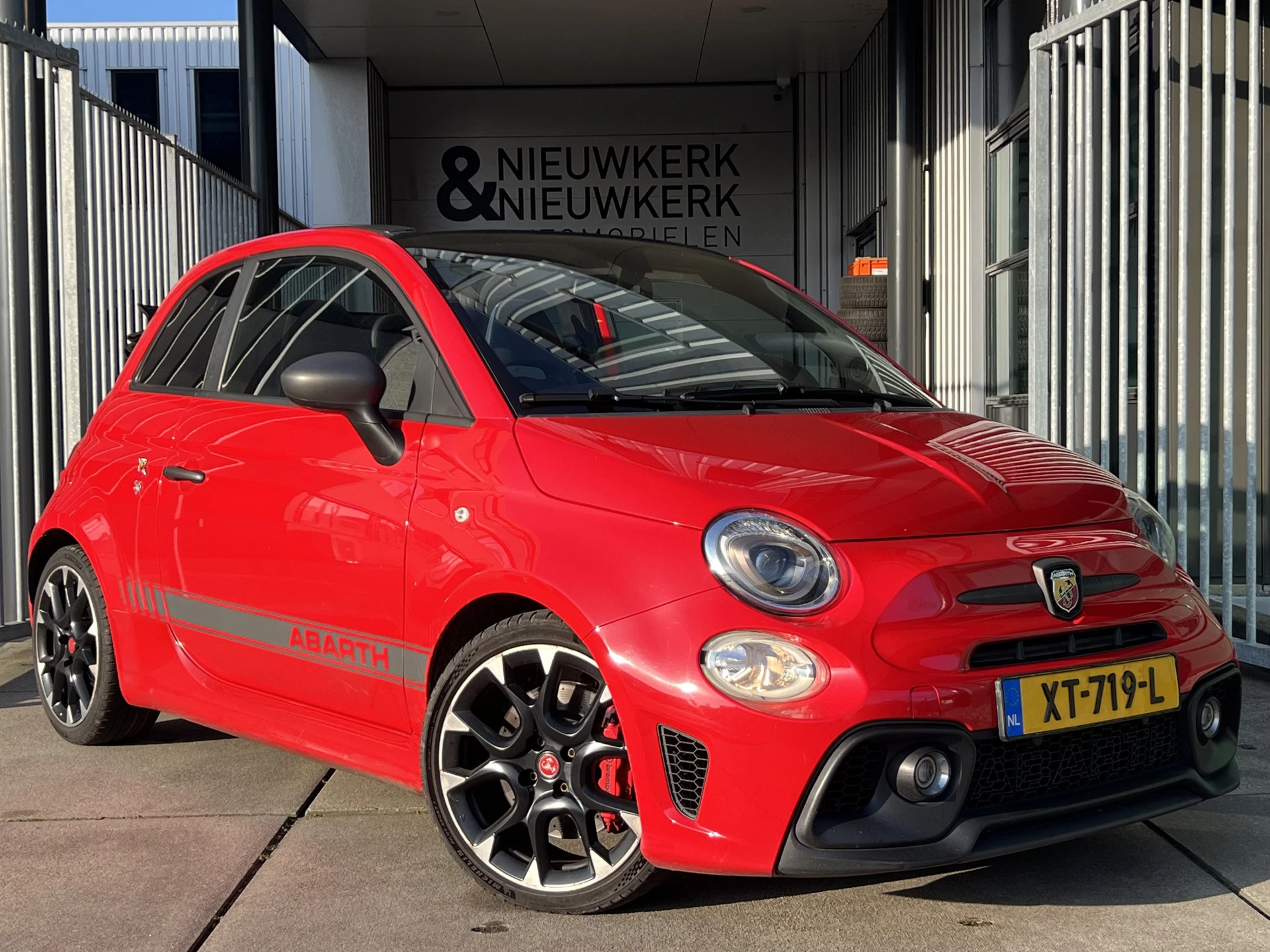 Hoofdafbeelding Fiat 500C