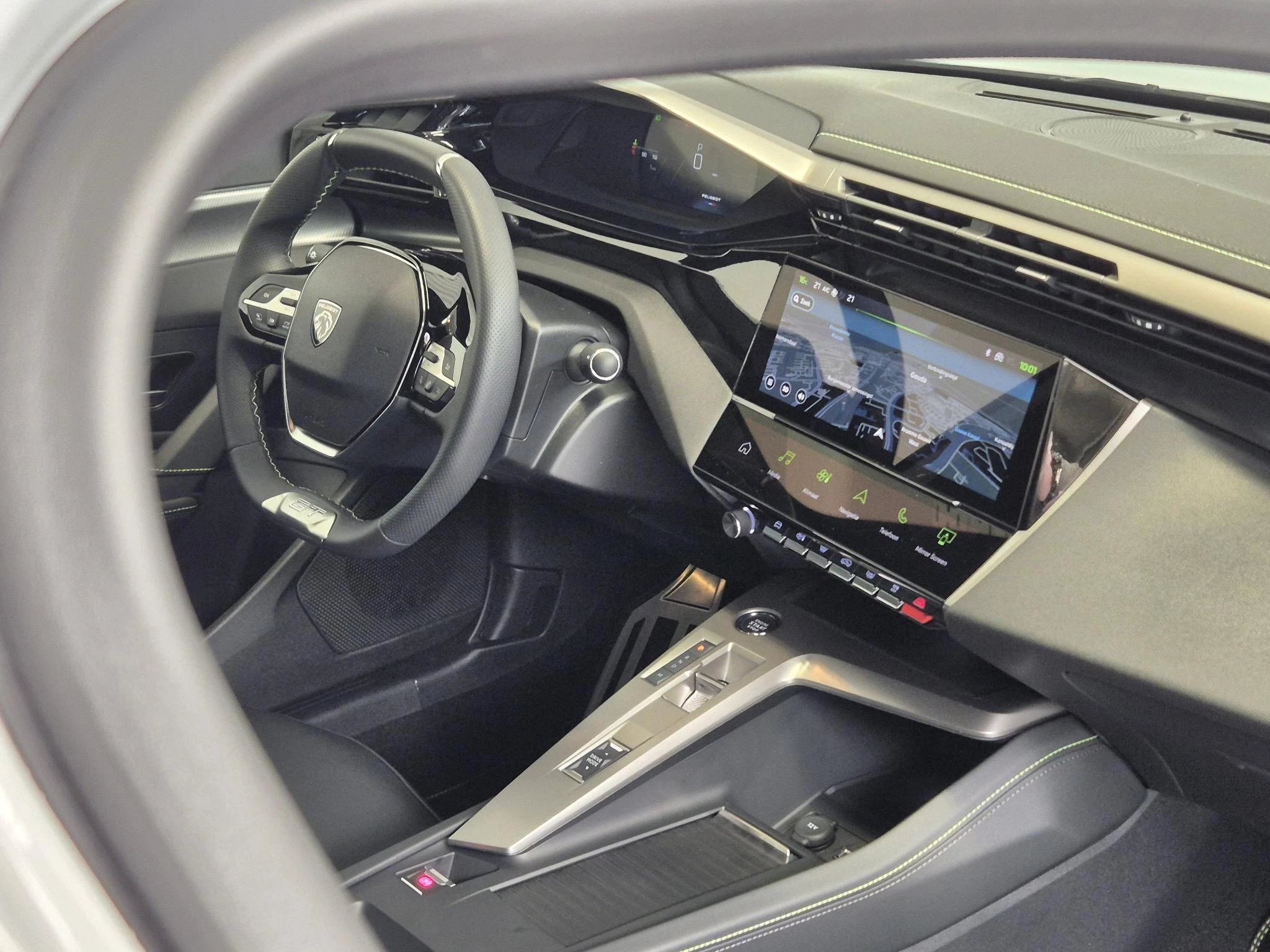 Hoofdafbeelding Peugeot 408