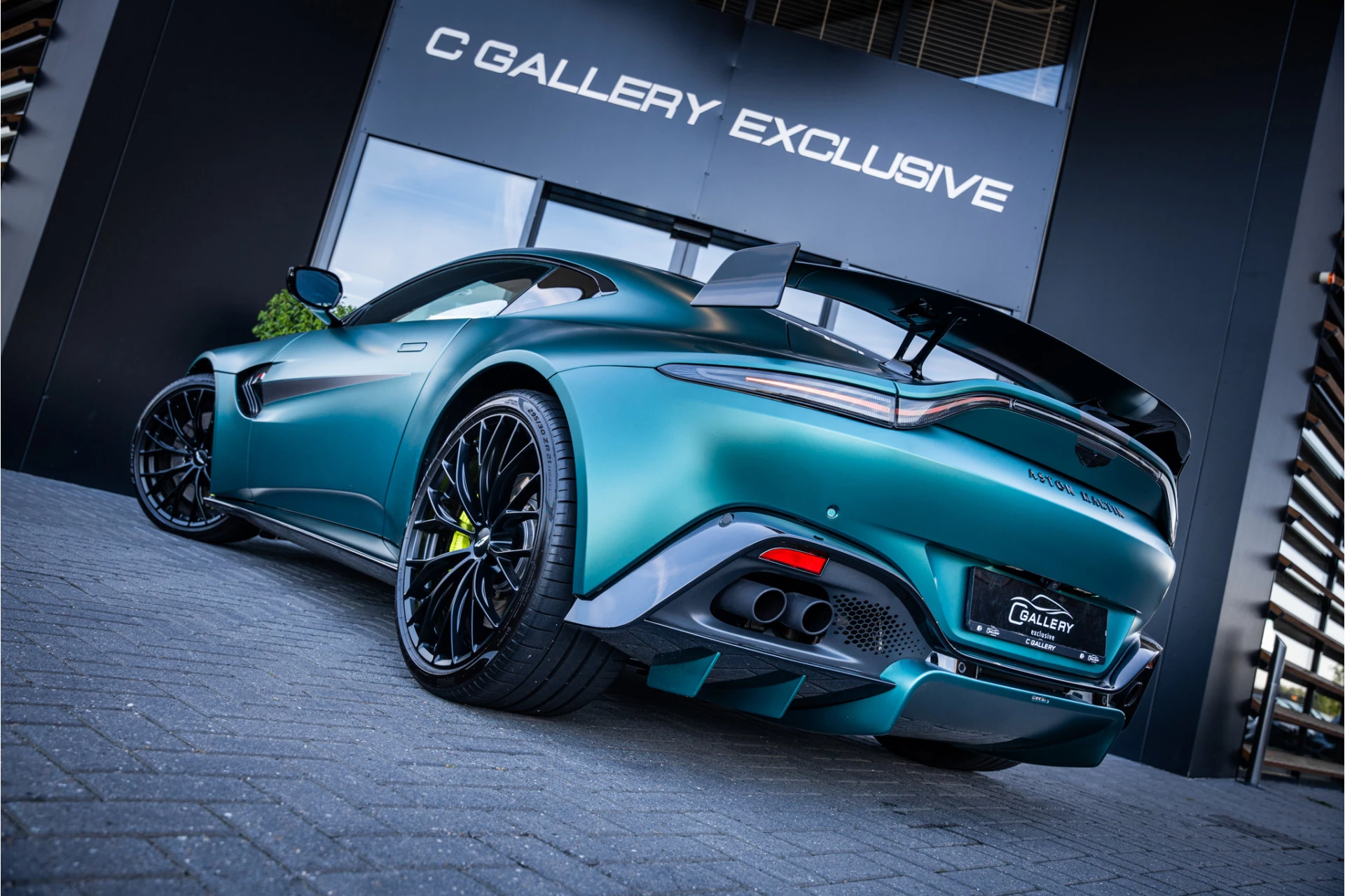Hoofdafbeelding Aston Martin V8 Vantage