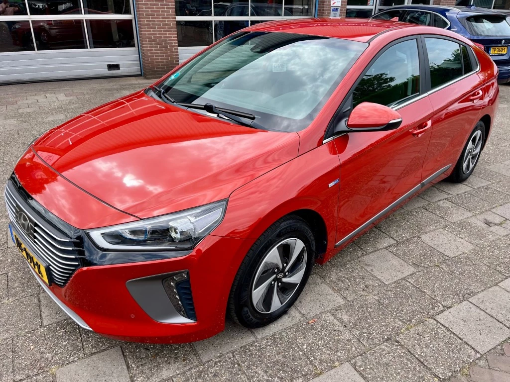 Hoofdafbeelding Hyundai IONIQ