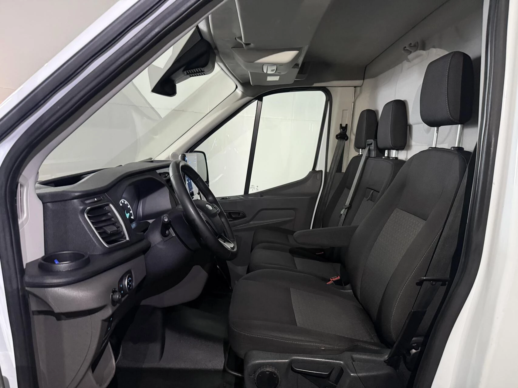 Hoofdafbeelding Ford E-Transit