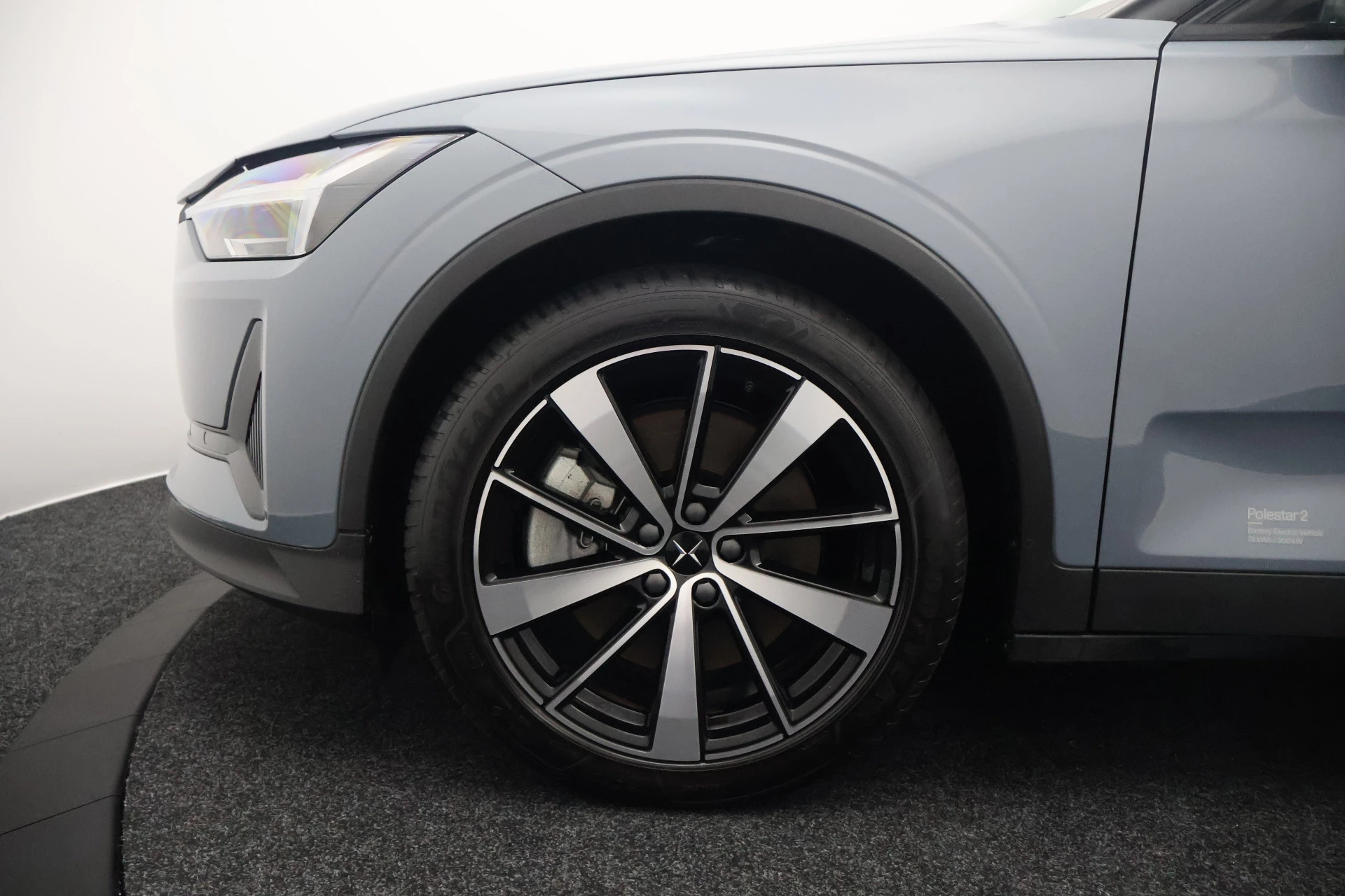 Hoofdafbeelding Polestar 2