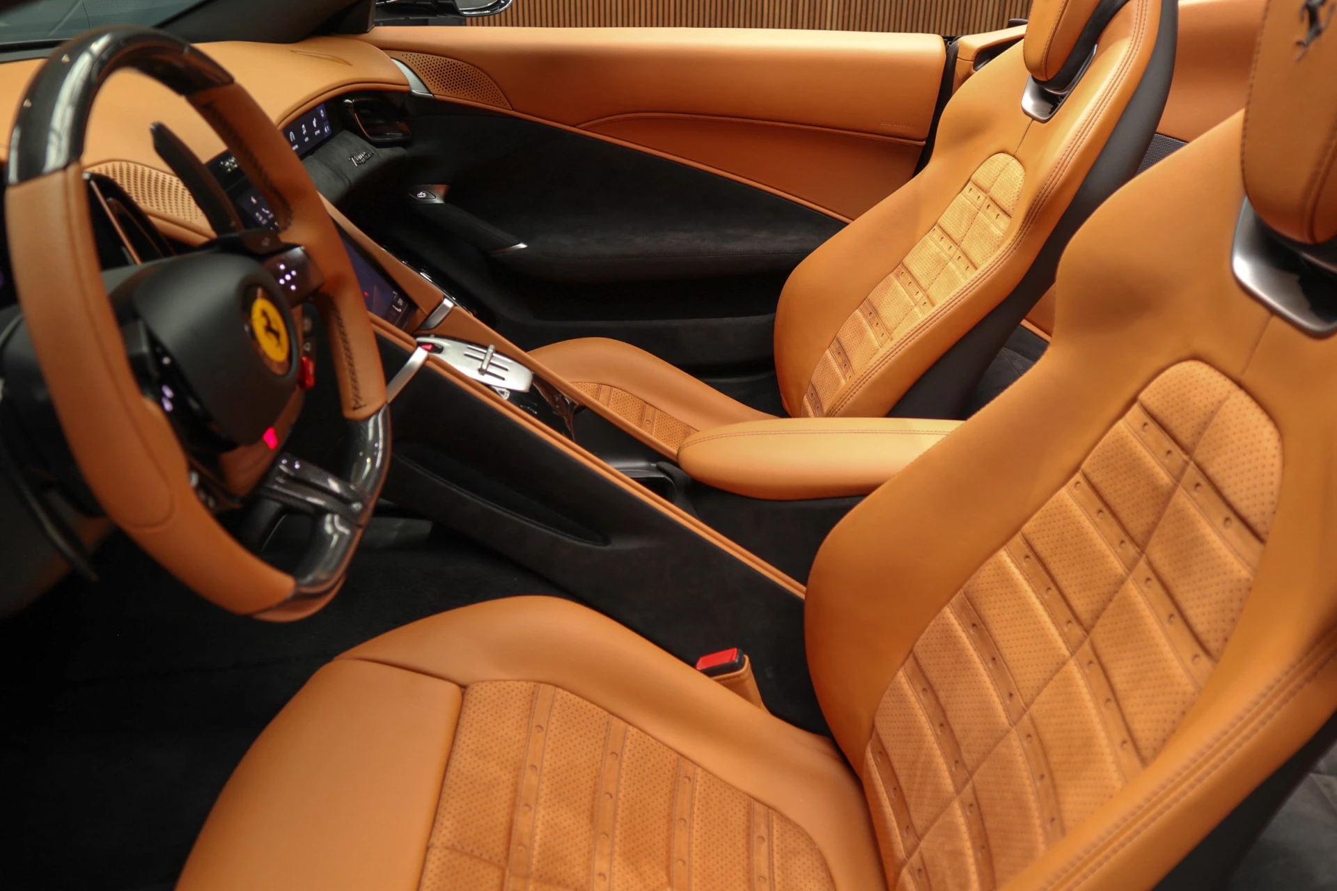 Hoofdafbeelding Ferrari Roma