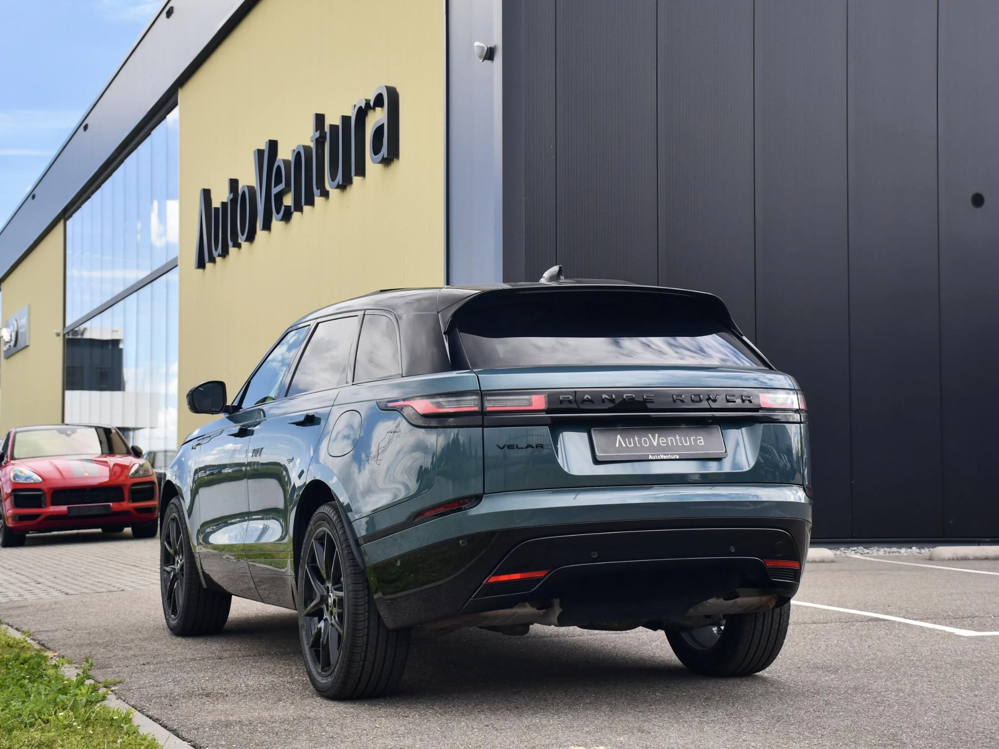 Hoofdafbeelding Land Rover Range Rover Velar