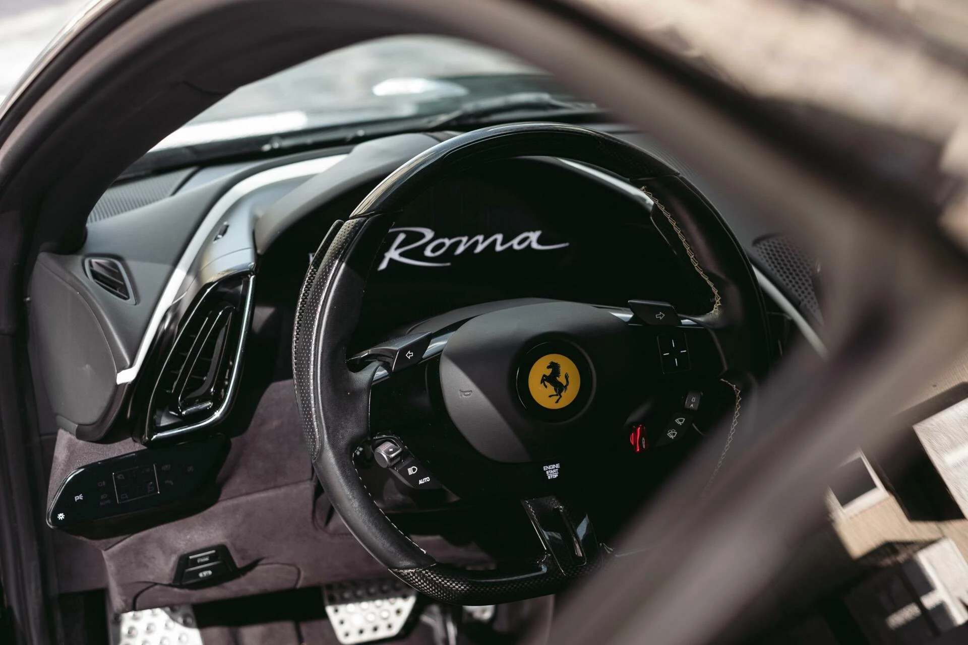 Hoofdafbeelding Ferrari Roma