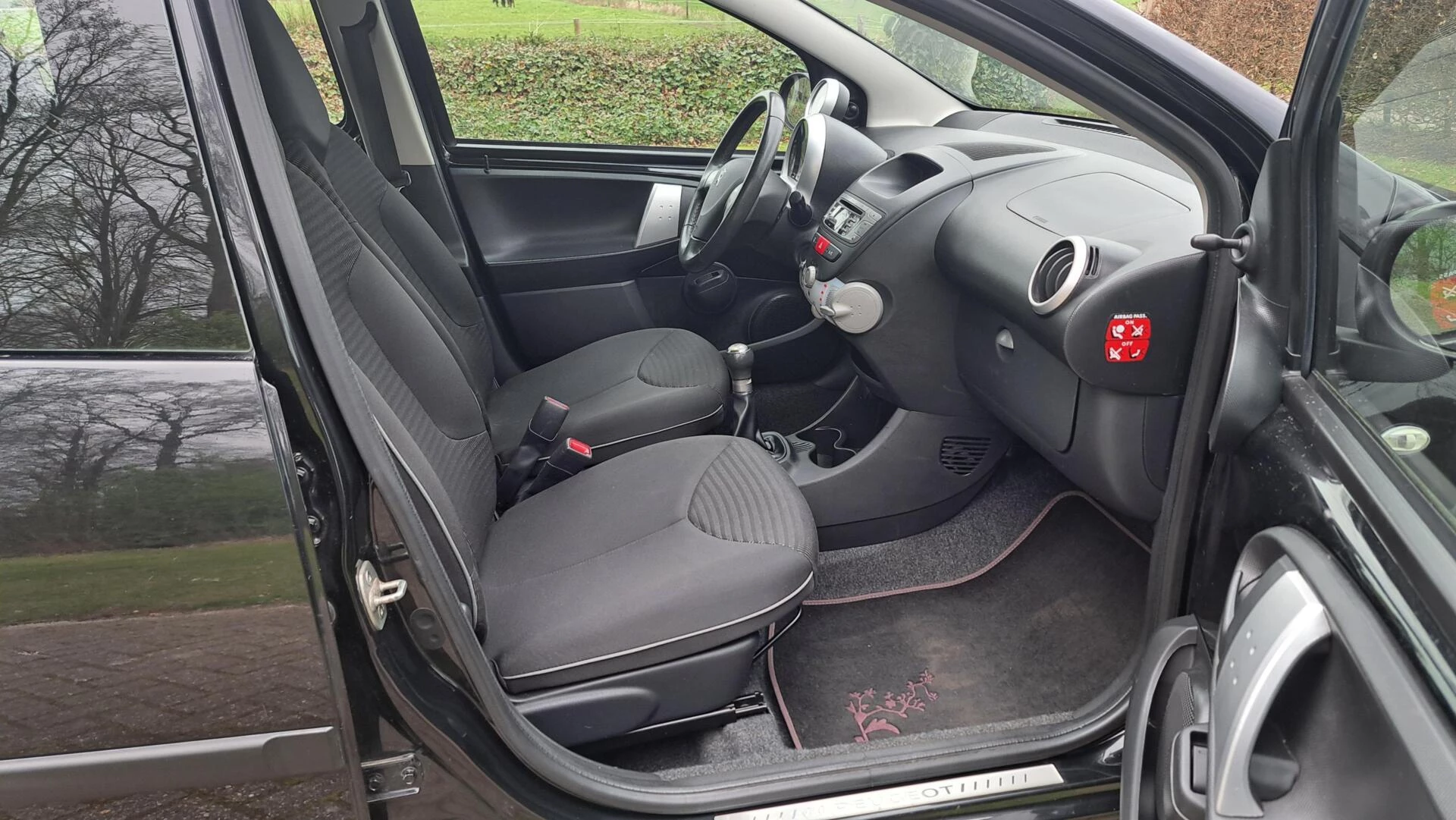 Hoofdafbeelding Peugeot 107