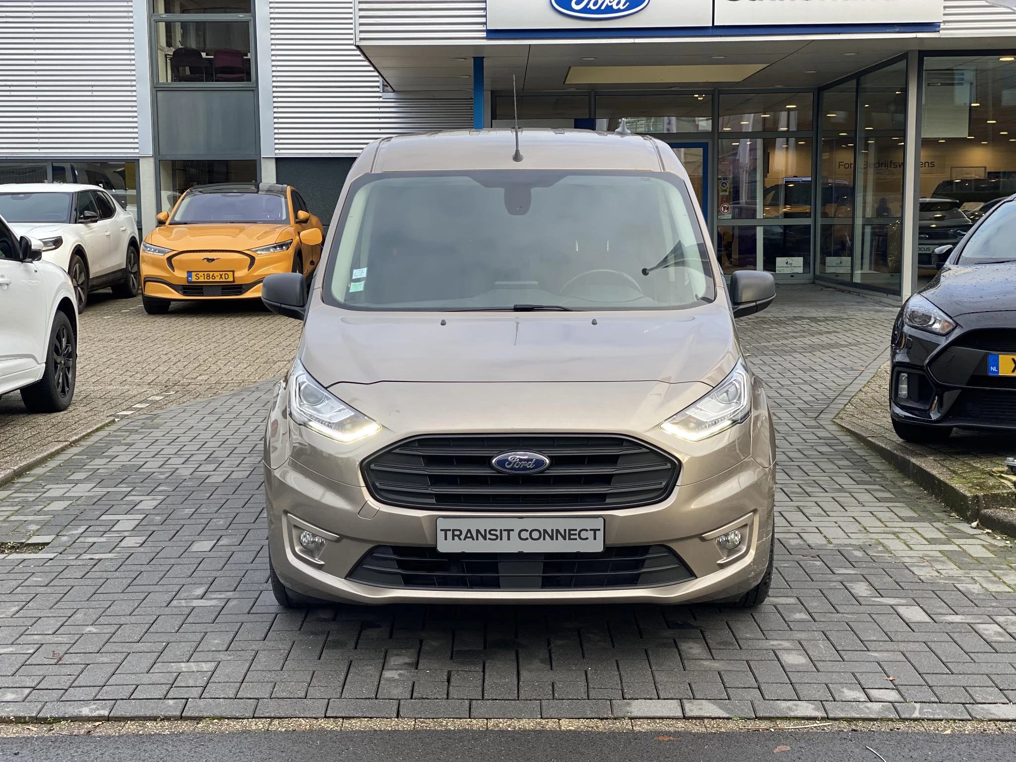 Hoofdafbeelding Ford Transit Connect