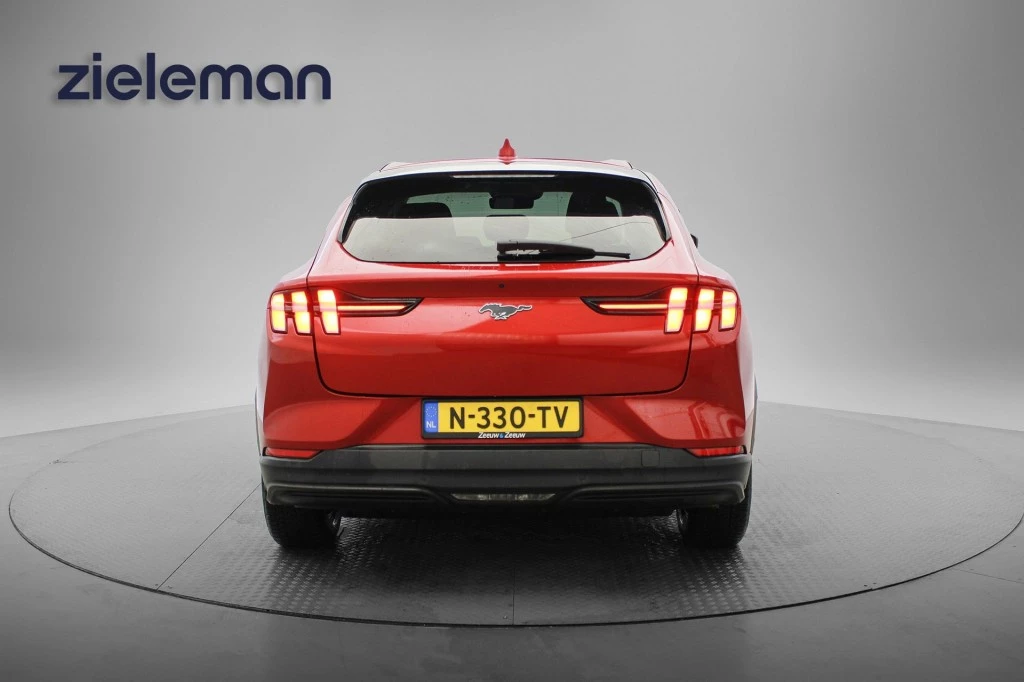 Hoofdafbeelding Ford Mustang Mach-E