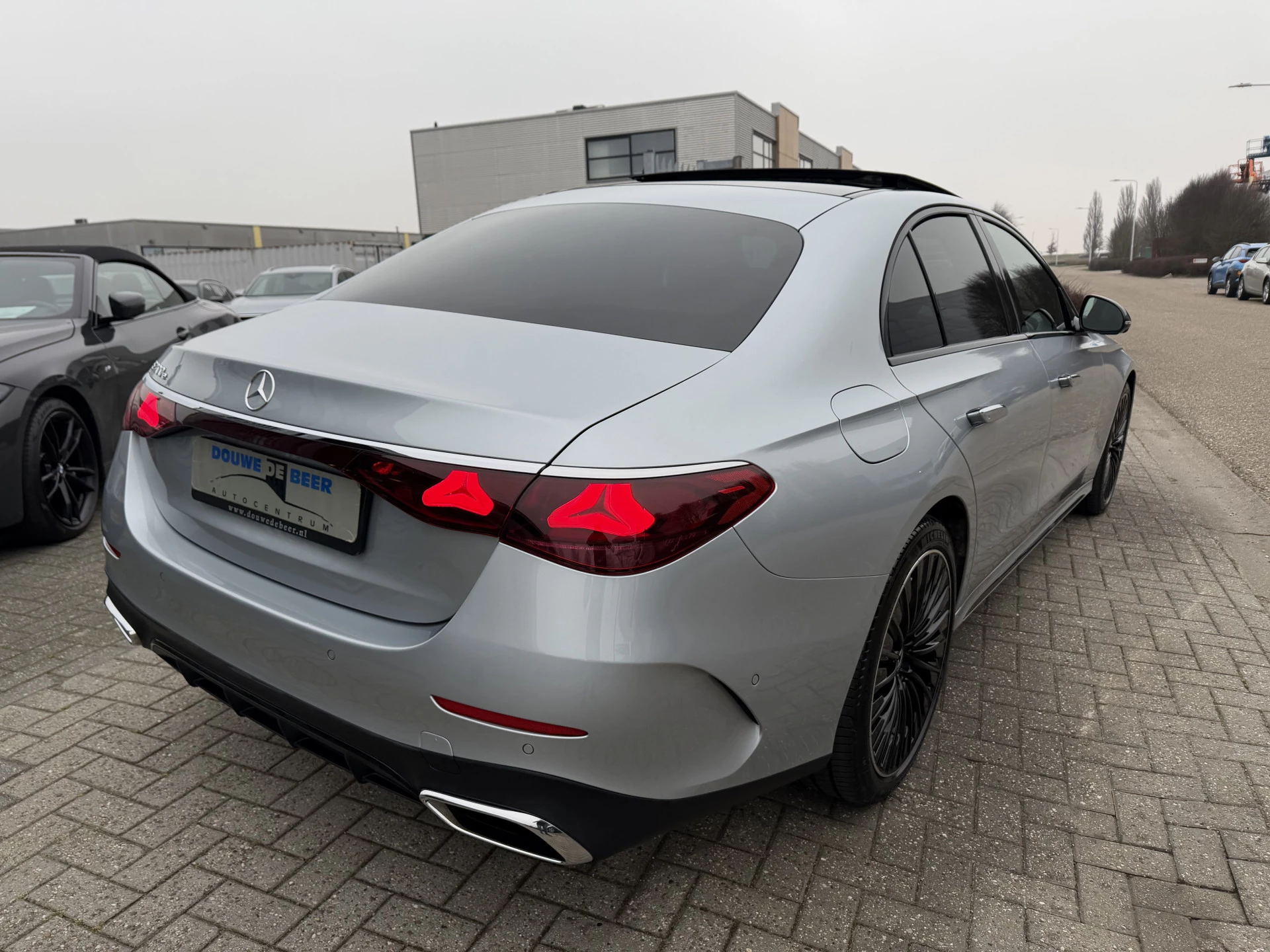 Hoofdafbeelding Mercedes-Benz E-Klasse