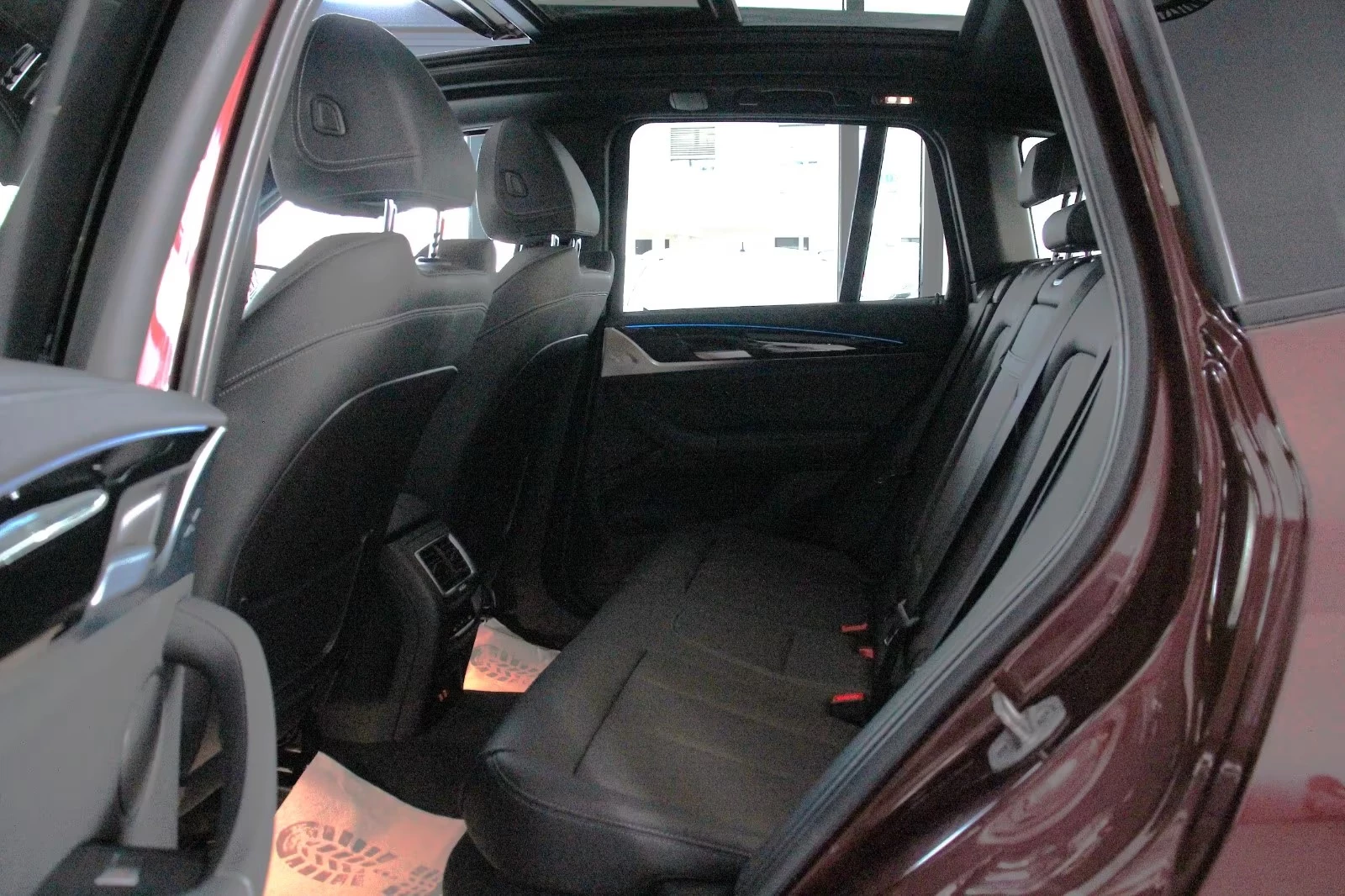 Hoofdafbeelding BMW iX3