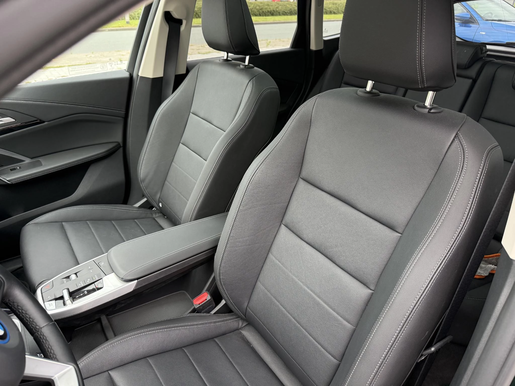 Hoofdafbeelding BMW iX1