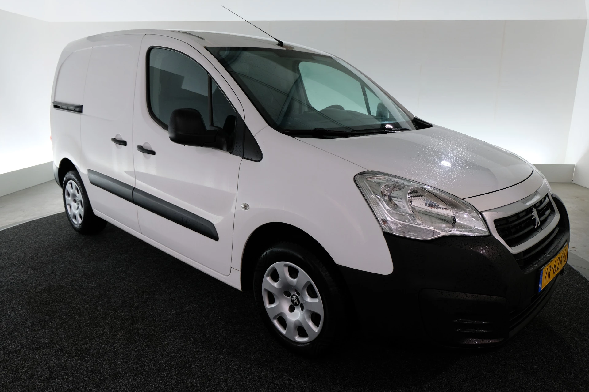 Hoofdafbeelding Peugeot Partner