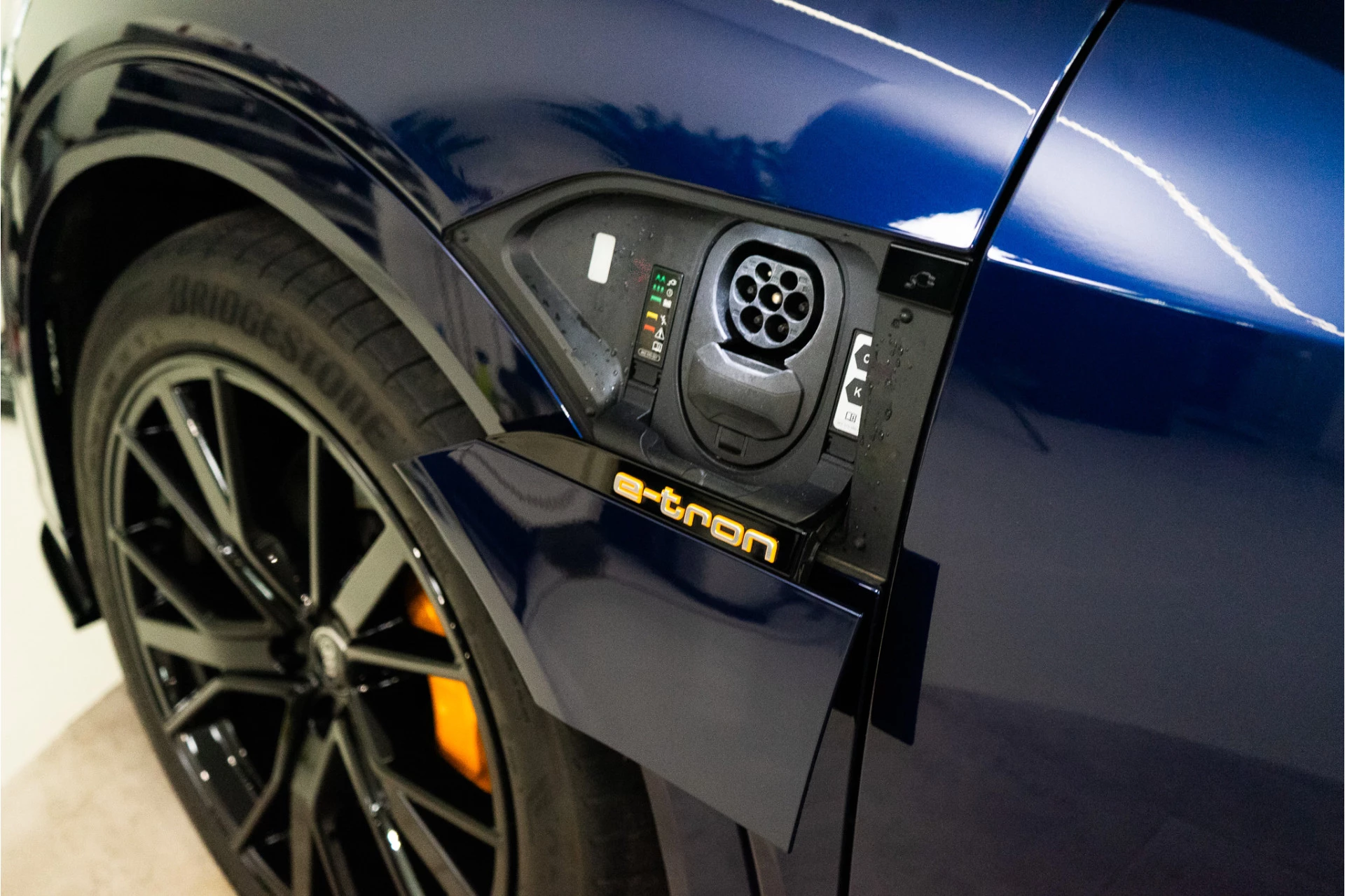 Hoofdafbeelding Audi e-tron