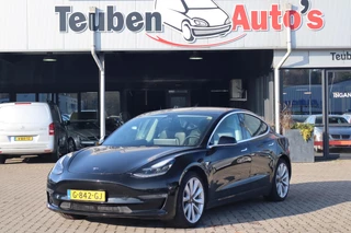 Tesla Model 3 Long Range AWD 75 kWh BTW auto, Panoramadak, Autopilot, Trekhaak (1000KG Trekgewicht!), Cruise control, Camera, voorstoelen en achterbank verwarmbaar, BTW auto