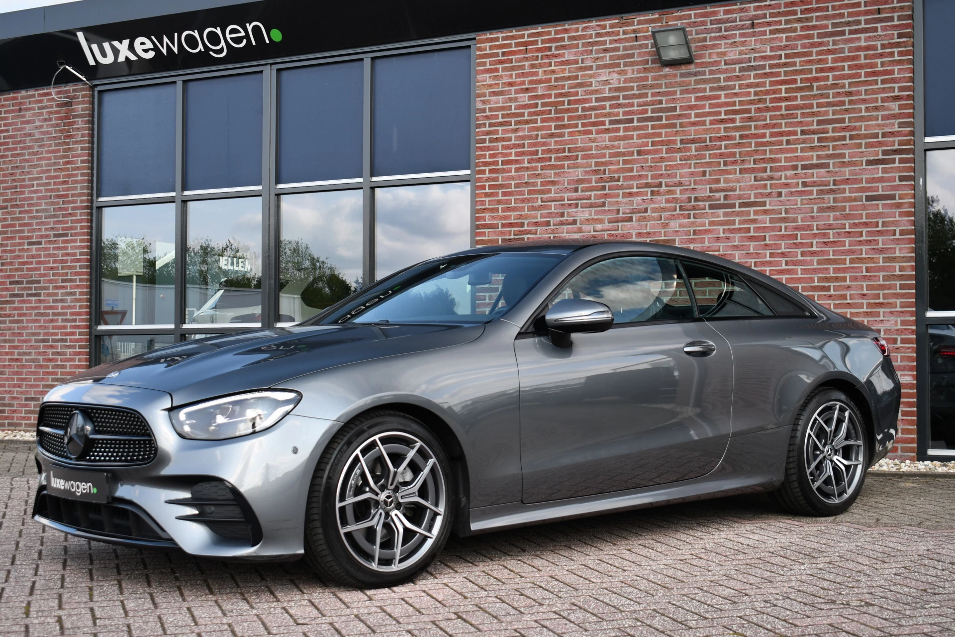 Hoofdafbeelding Mercedes-Benz E-Klasse