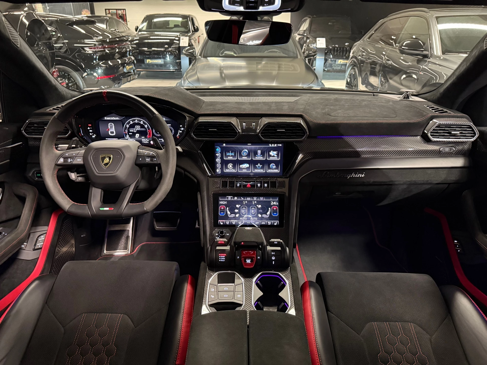 Hoofdafbeelding Lamborghini Urus