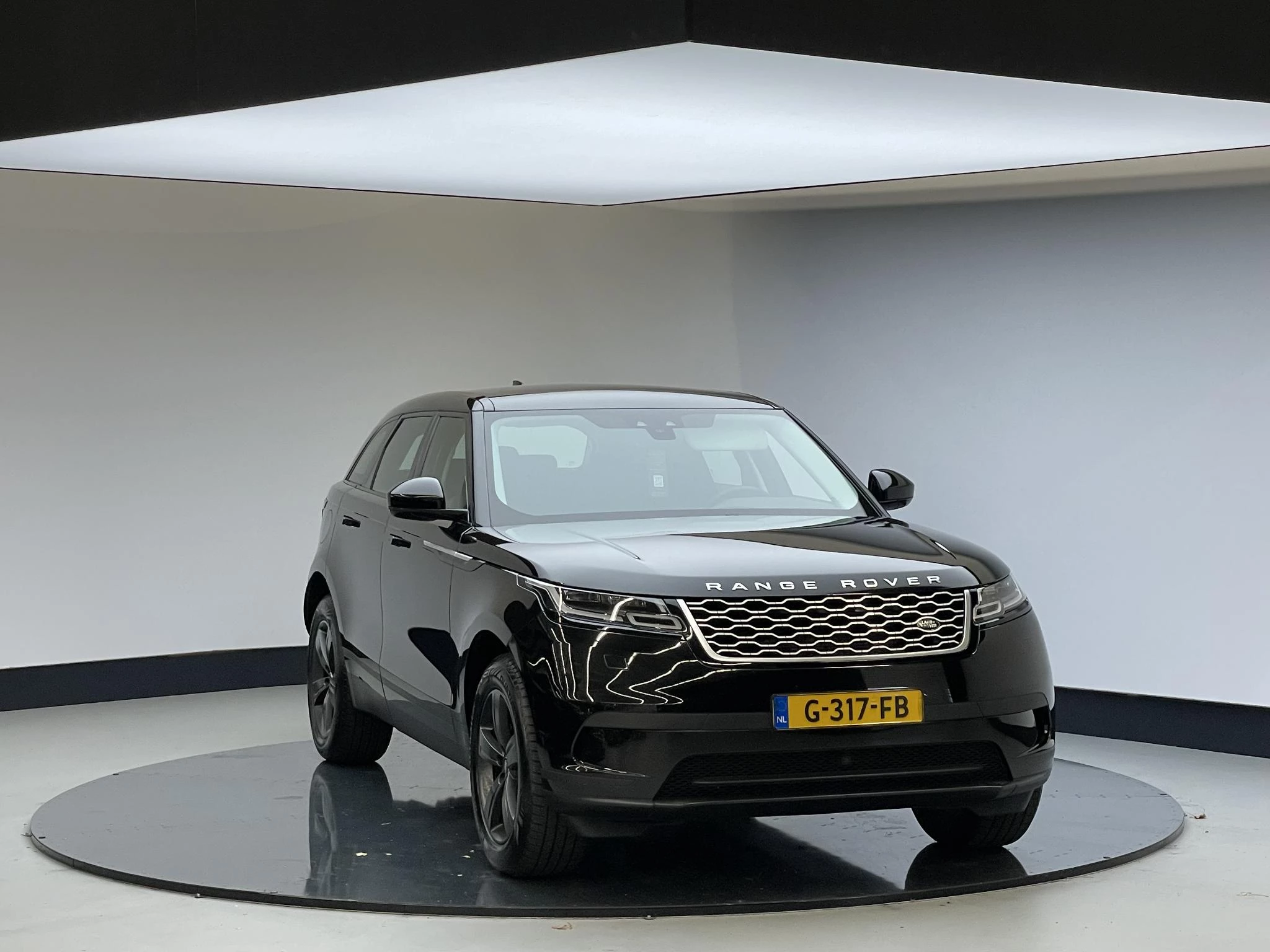 Hoofdafbeelding Land Rover Range Rover Velar