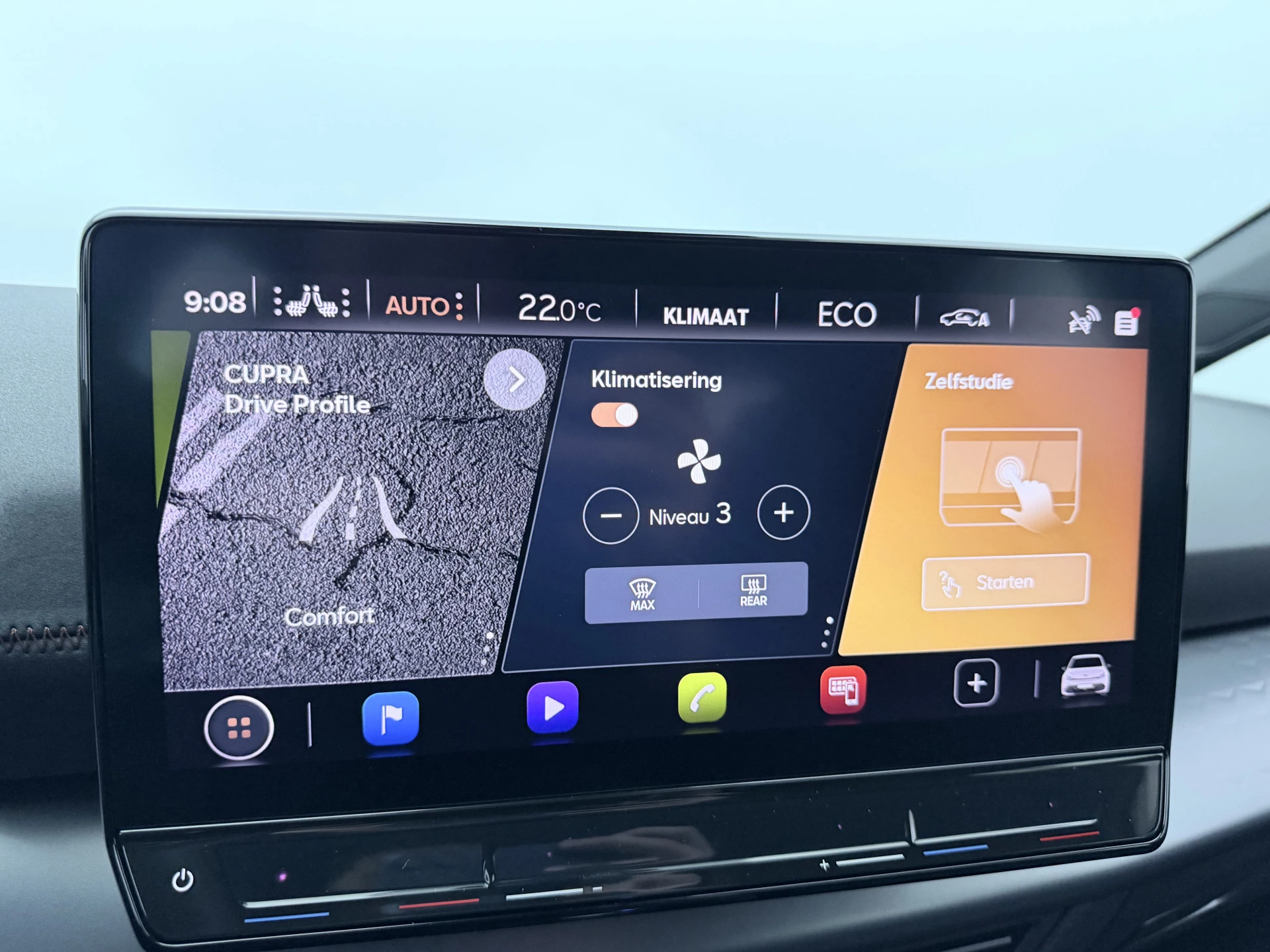 Hoofdafbeelding CUPRA Born