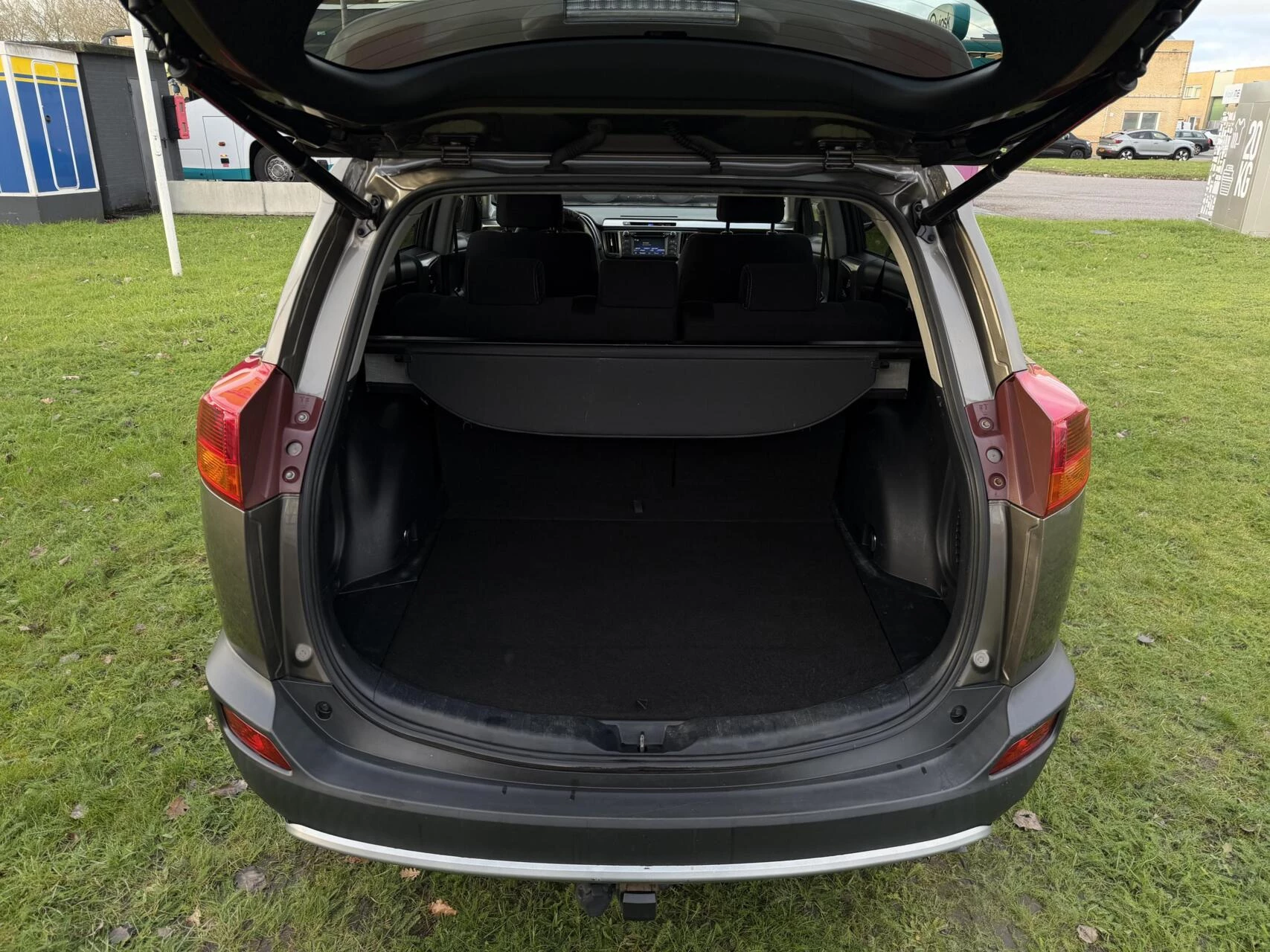 Hoofdafbeelding Toyota RAV4