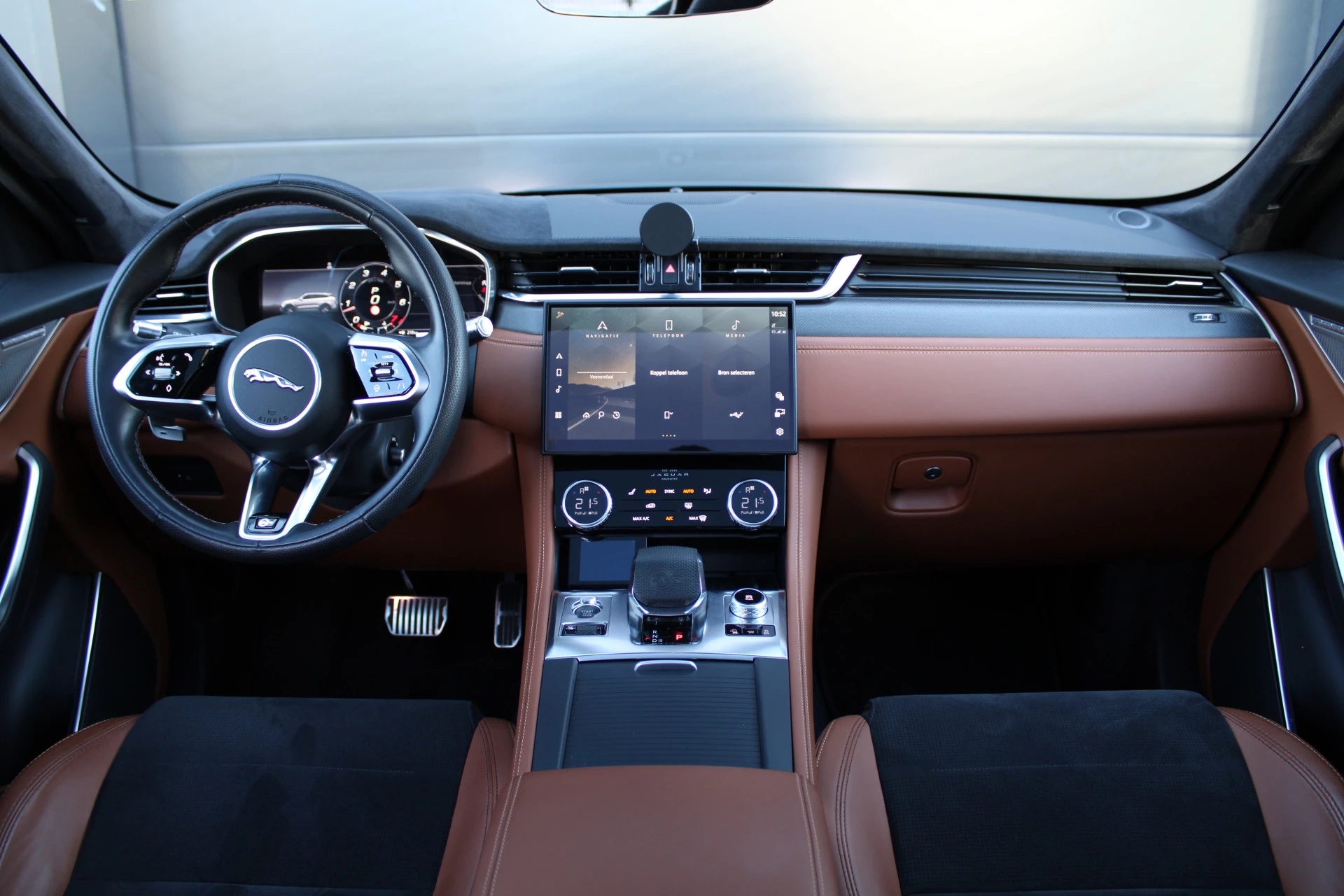 Hoofdafbeelding Jaguar F-PACE