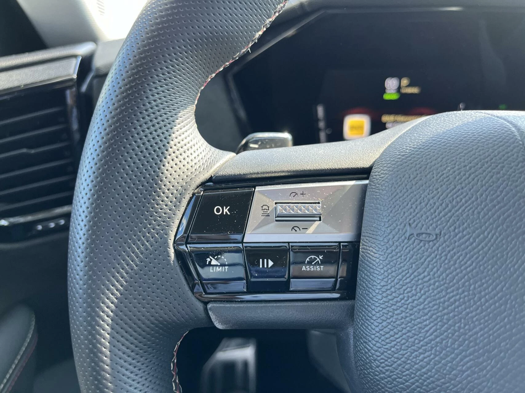 Hoofdafbeelding DS DS 4