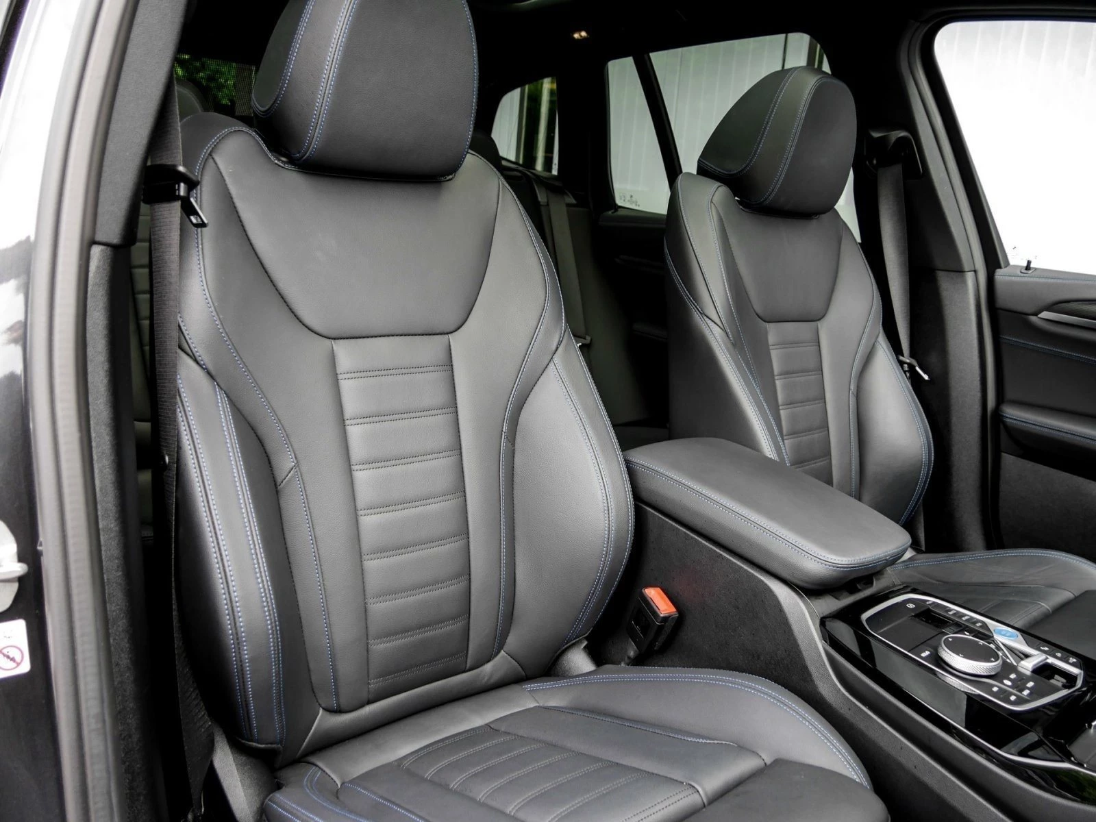 Hoofdafbeelding BMW iX3