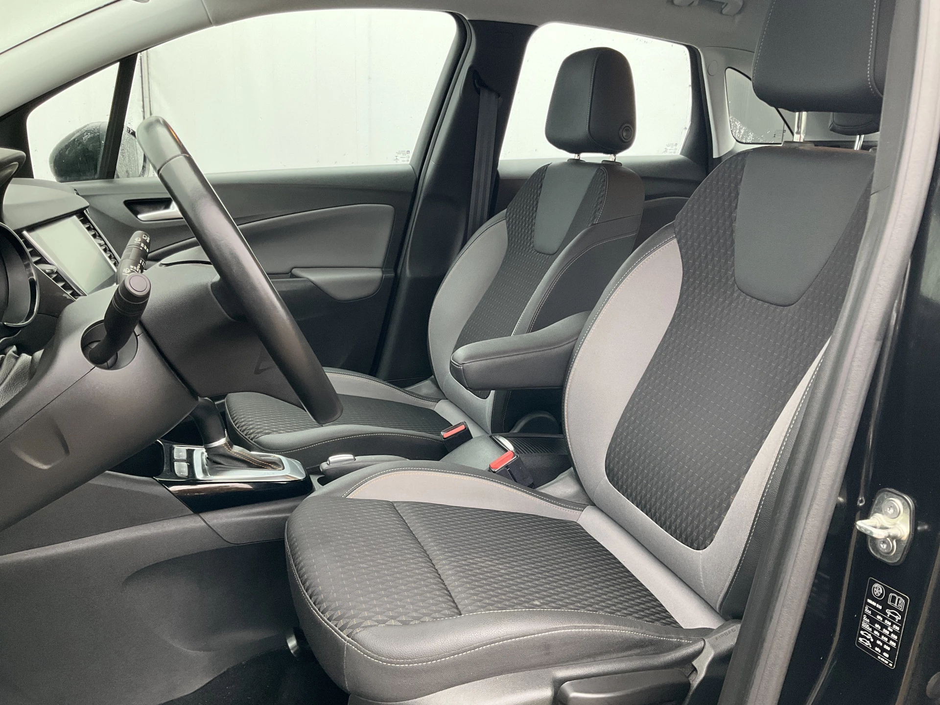 Hoofdafbeelding Opel Crossland X