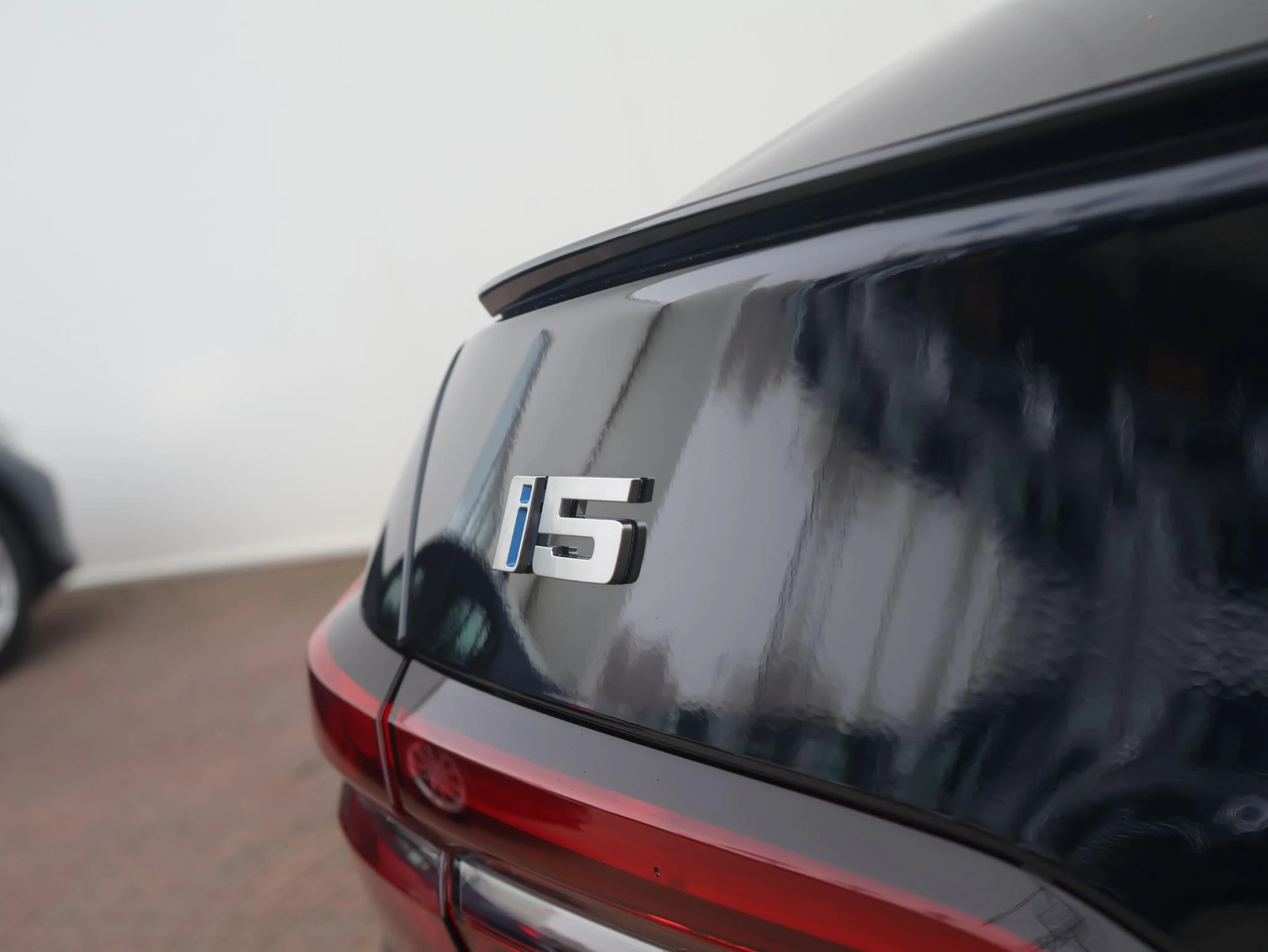 Hoofdafbeelding BMW i5