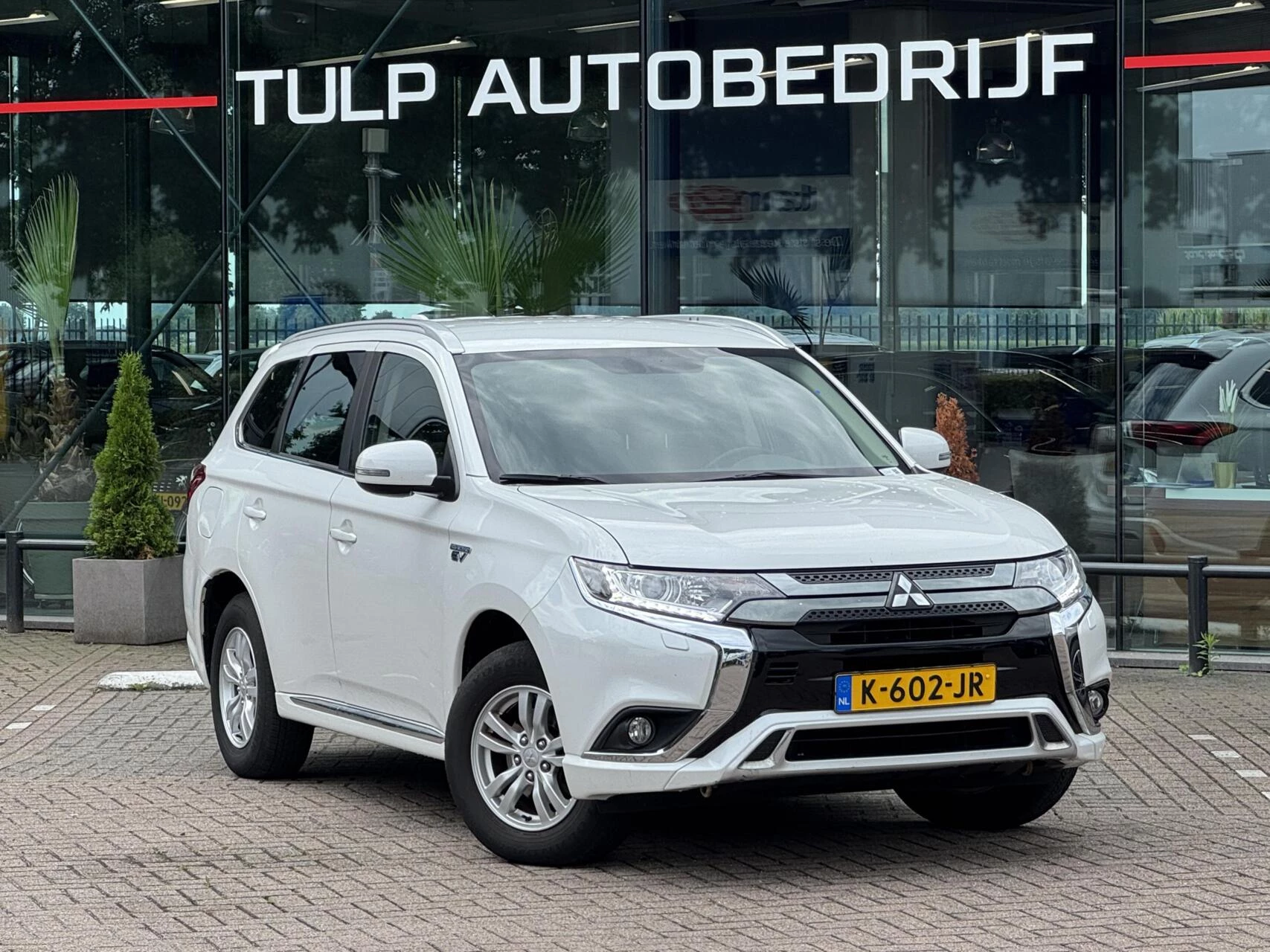 Hoofdafbeelding Mitsubishi Outlander