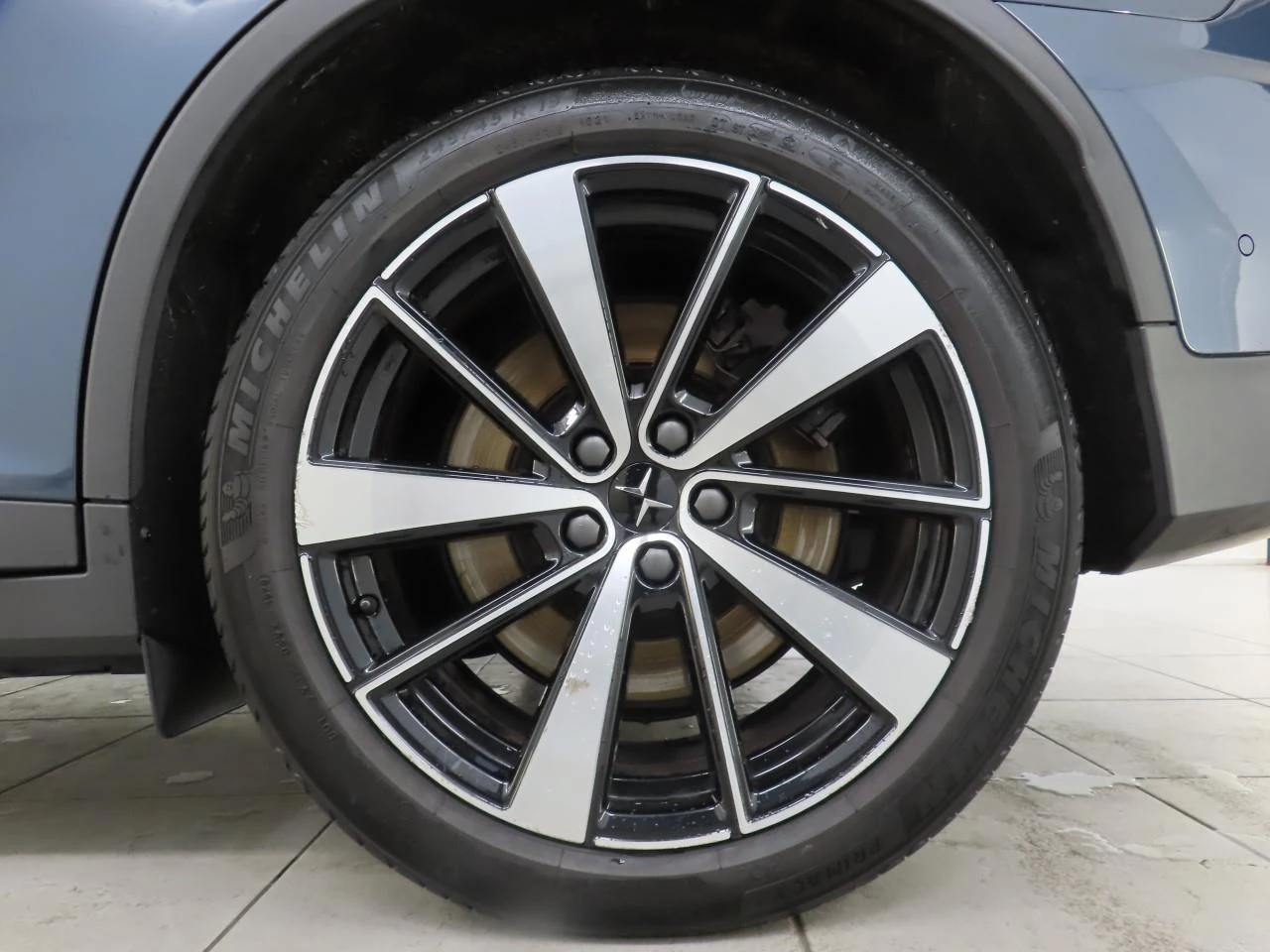 Hoofdafbeelding Polestar 2