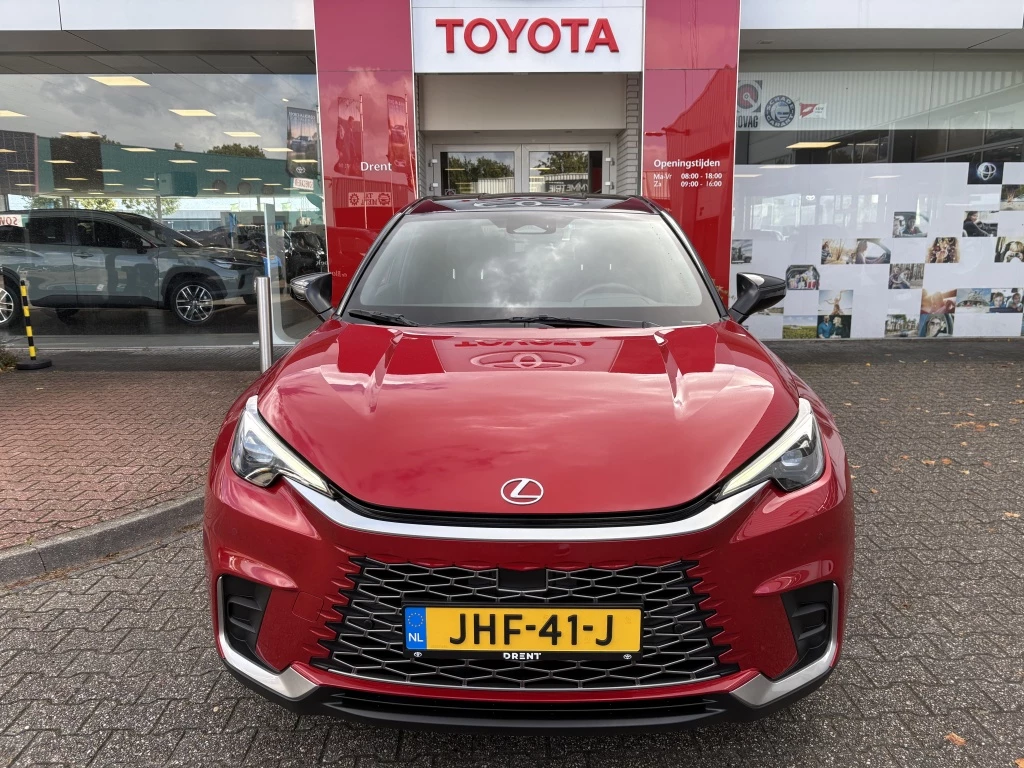 Hoofdafbeelding Lexus LBX