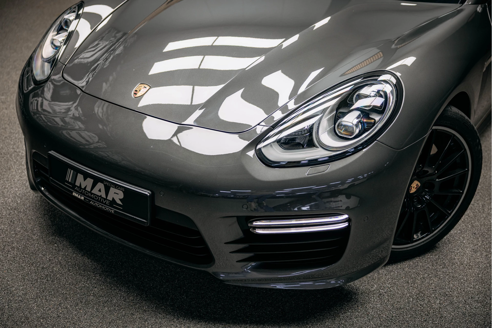 Hoofdafbeelding Porsche Panamera