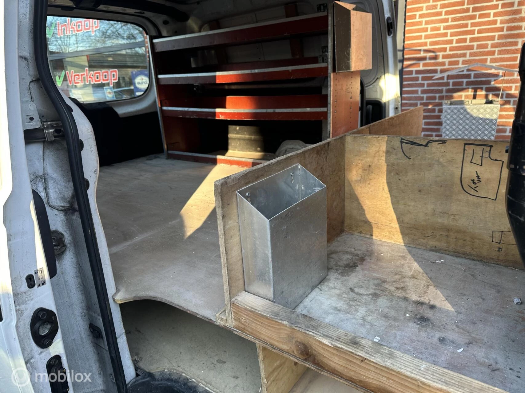 Hoofdafbeelding Hyundai H300