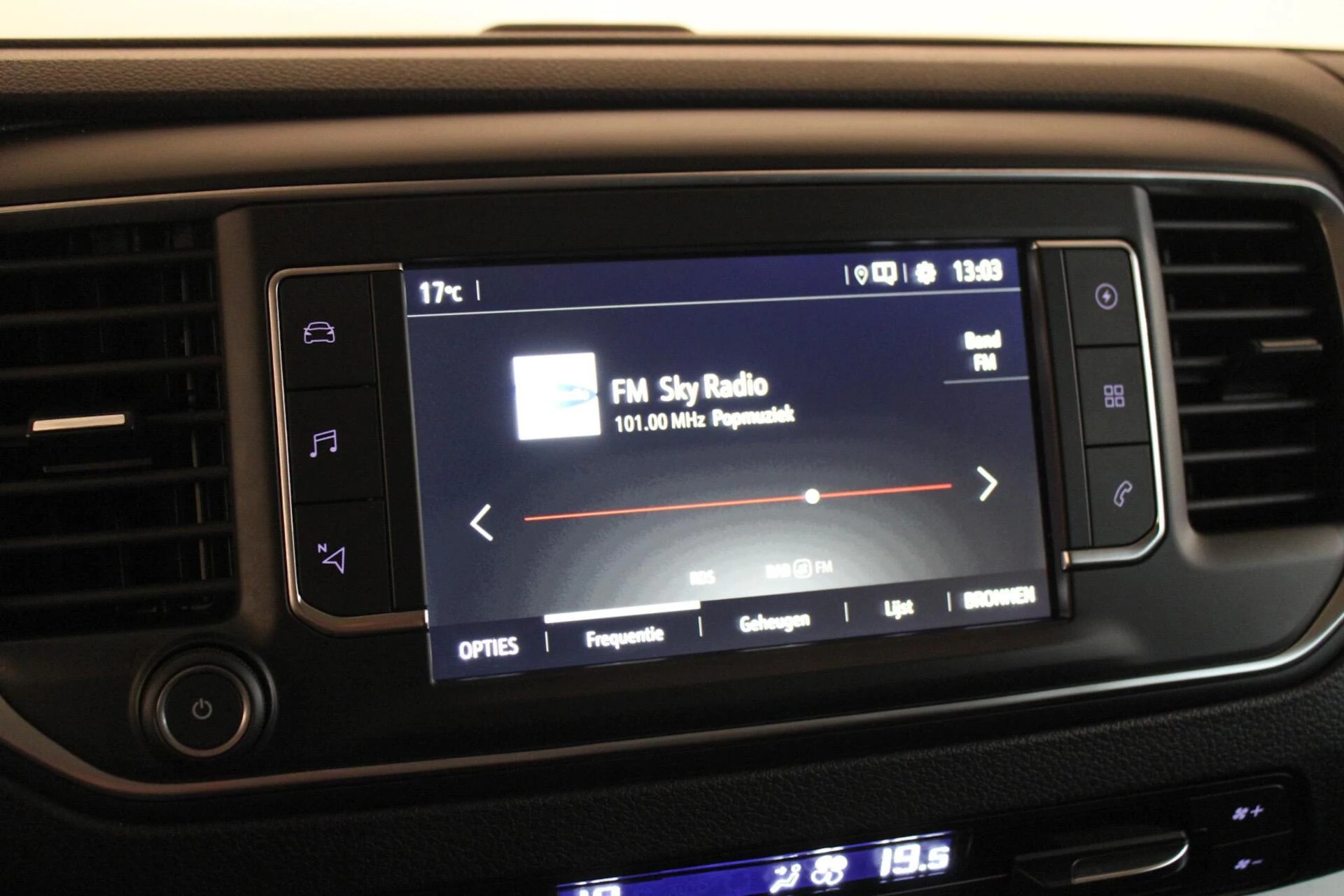 Hoofdafbeelding Opel Zafira e-Life