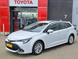 Hoofdafbeelding Toyota Corolla Touring Sports Toyota Corolla Touring Sports HYBRID 140 APPLE/ANDROID LM-VELGEN CAMERA AD-CRUISE FACELIFT-MODEL NL-AUTO