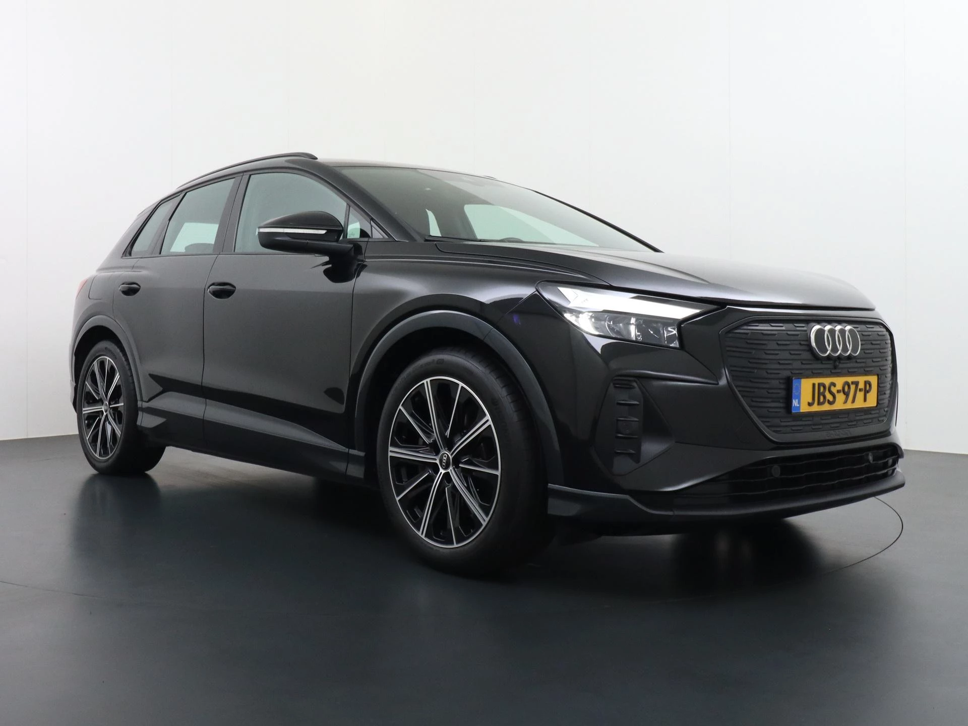 Hoofdafbeelding Audi Q4 e-tron