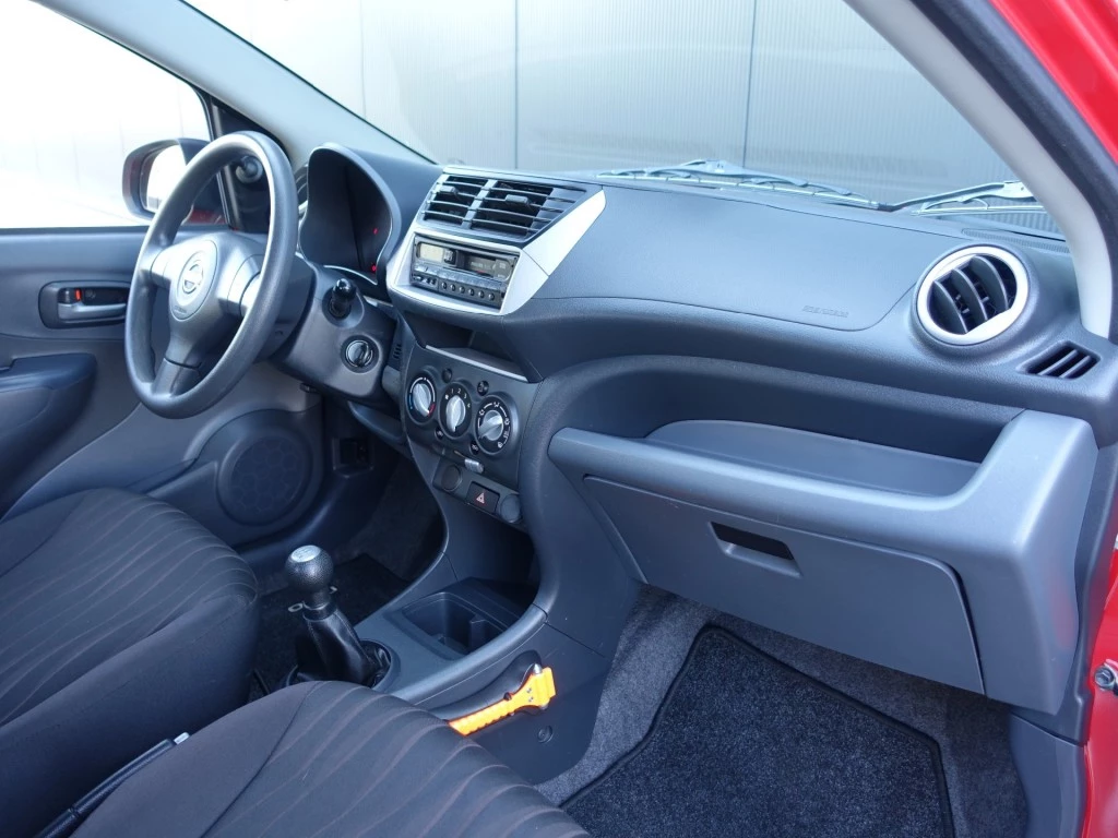 Hoofdafbeelding Nissan Pixo