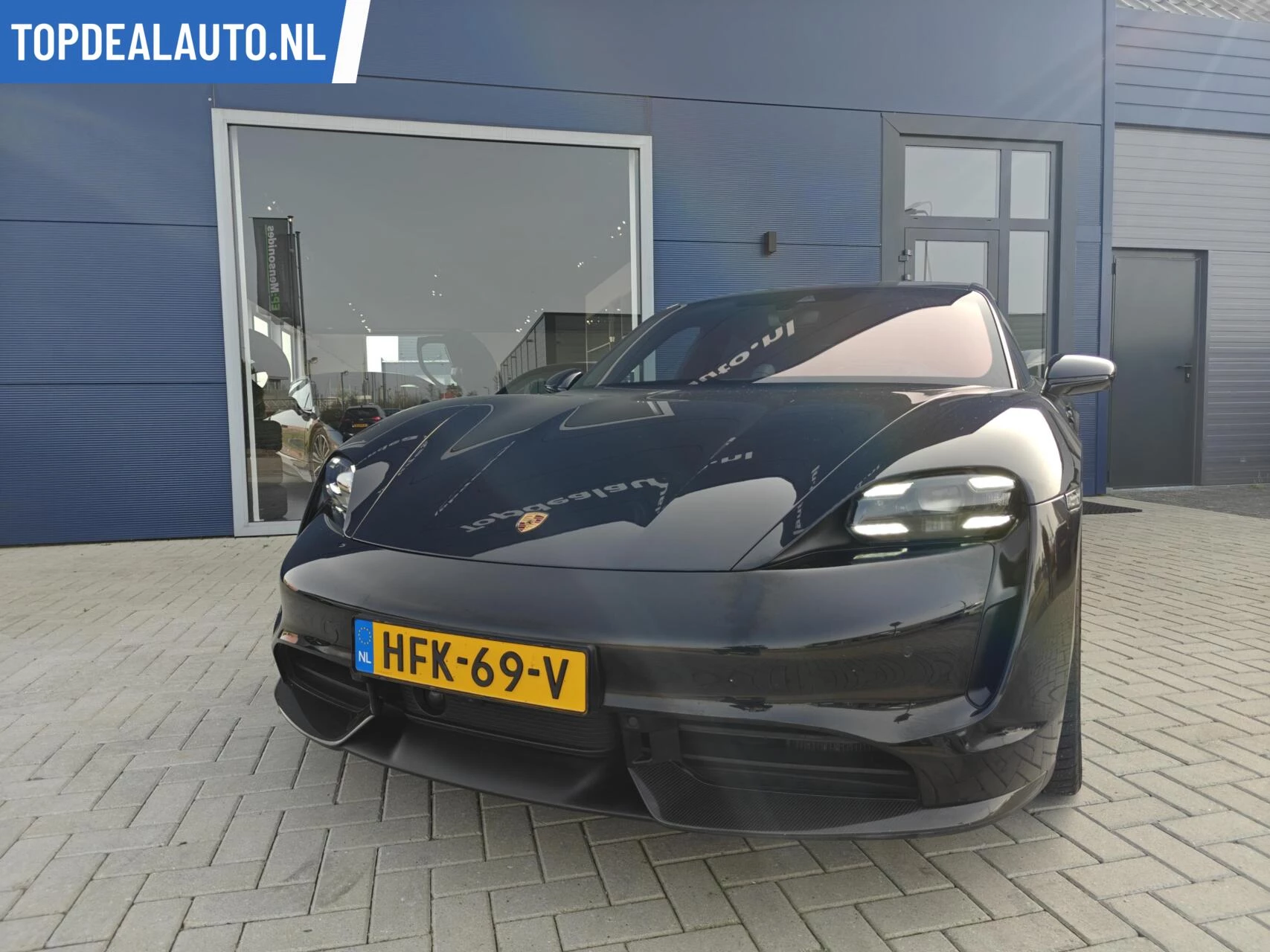 Hoofdafbeelding Porsche Taycan