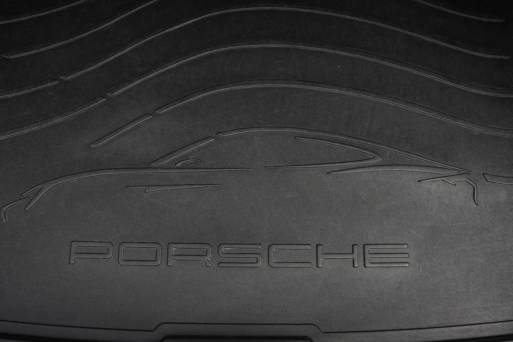 Hoofdafbeelding Porsche Taycan