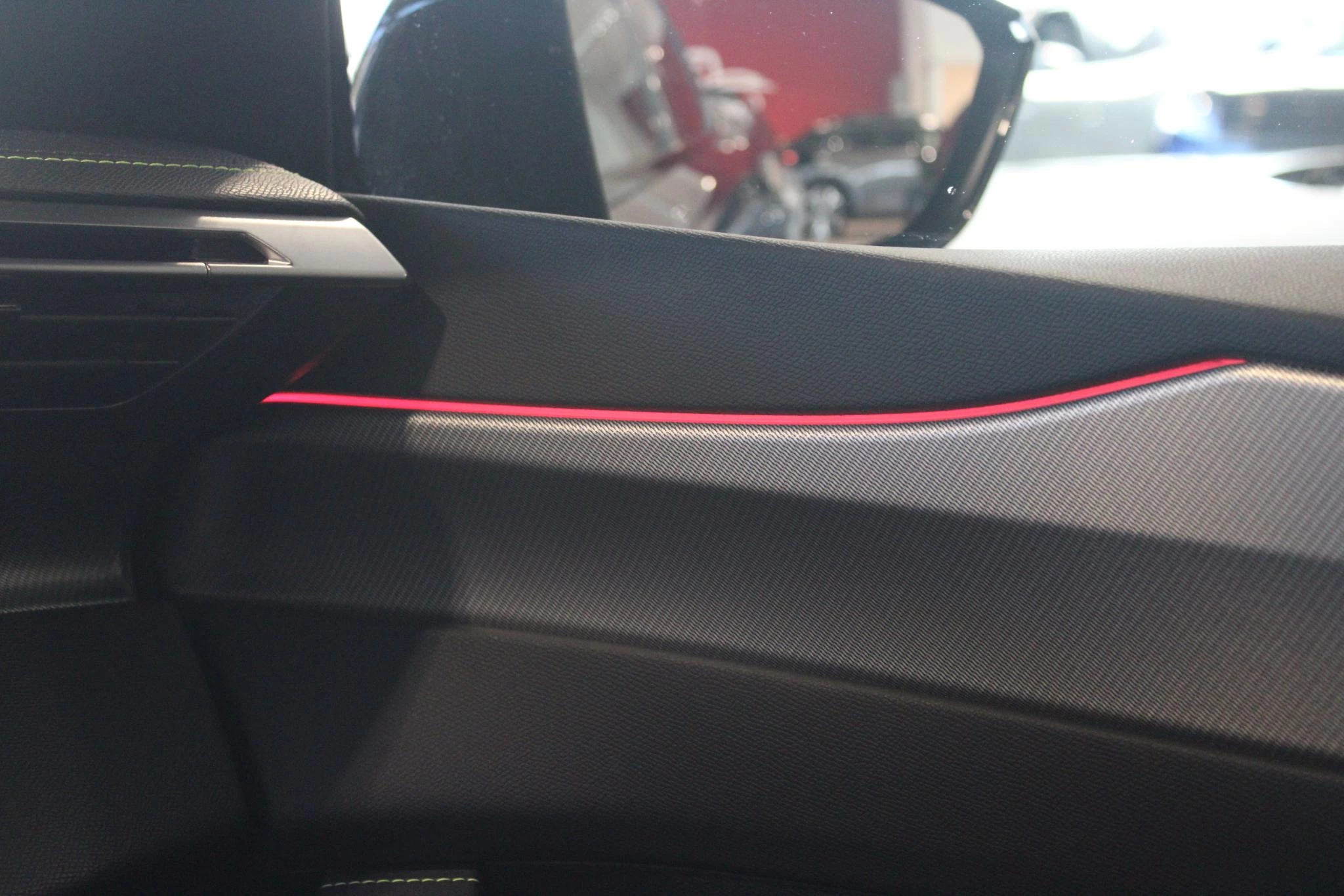 Hoofdafbeelding Peugeot 408