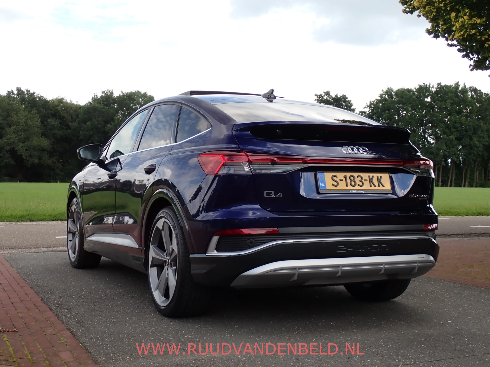 Hoofdafbeelding Audi Q4 e-tron