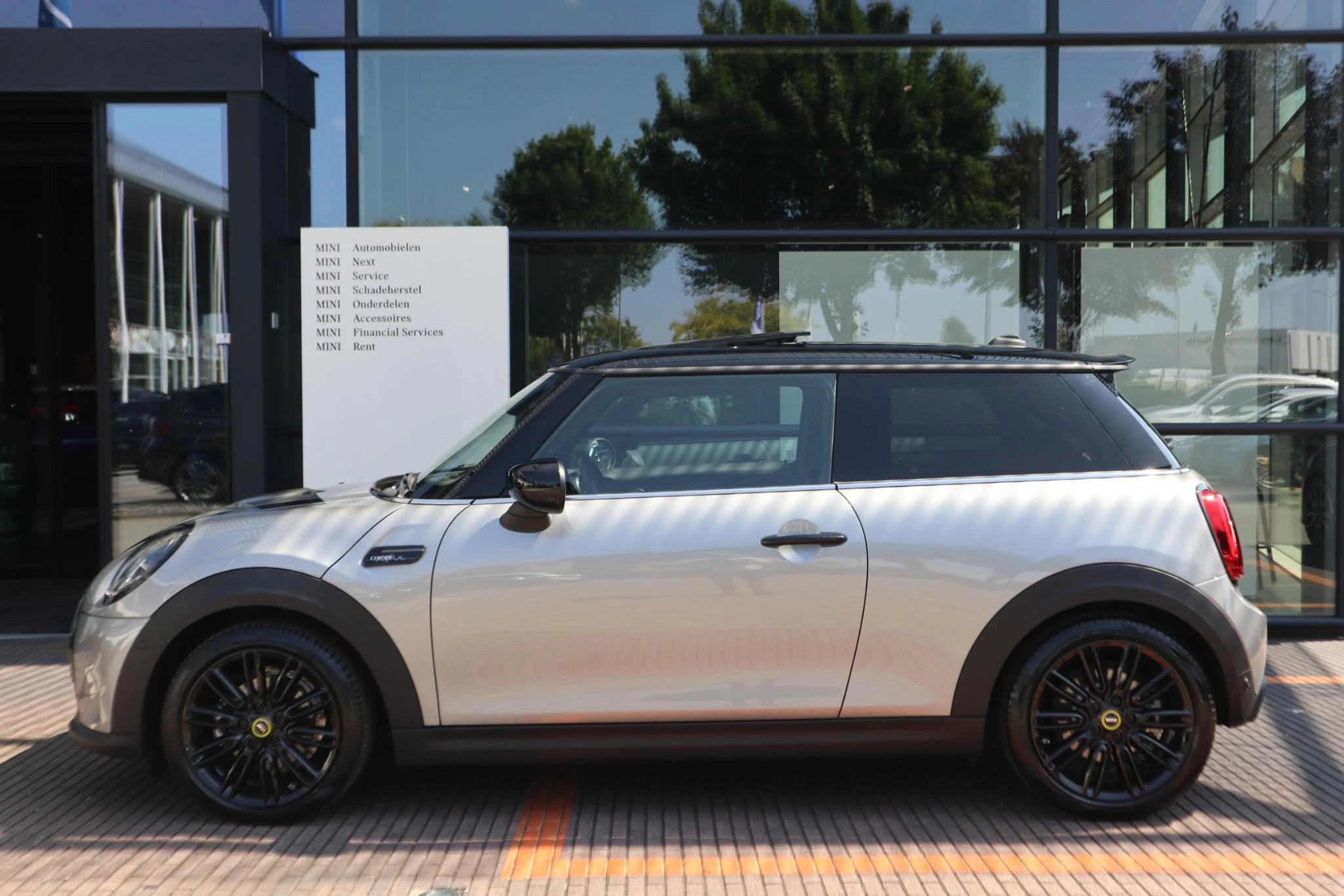 Hoofdafbeelding MINI Electric