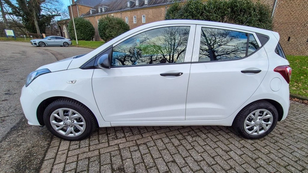 Hoofdafbeelding Hyundai i10