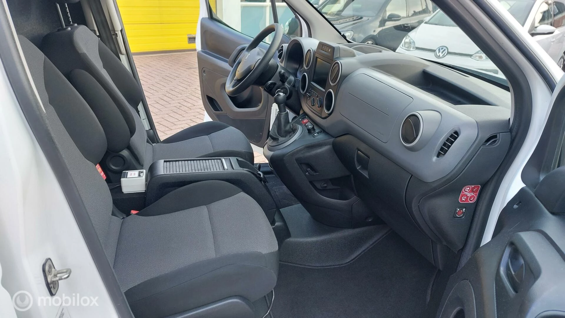 Hoofdafbeelding Peugeot Partner