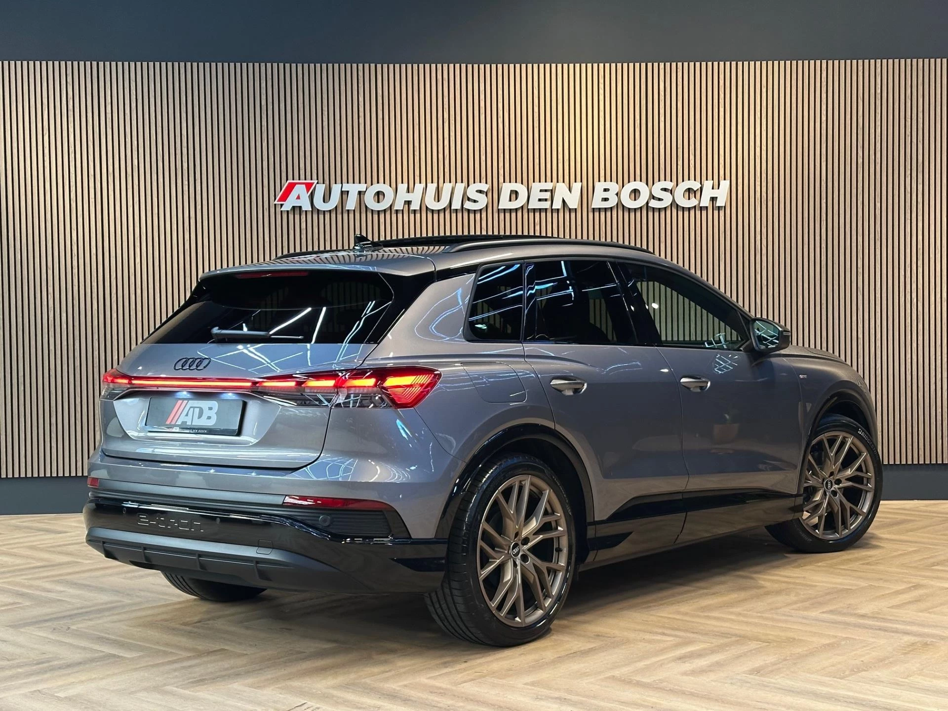 Hoofdafbeelding Audi Q4 e-tron