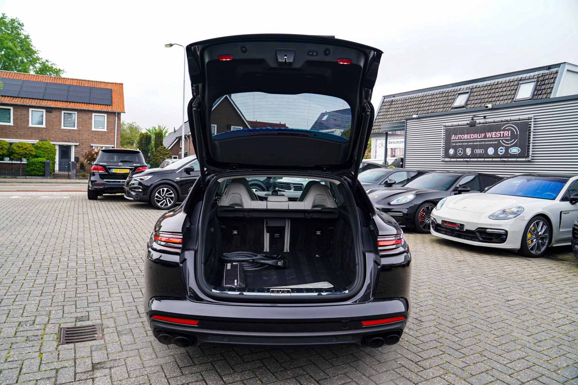 Hoofdafbeelding Porsche Panamera