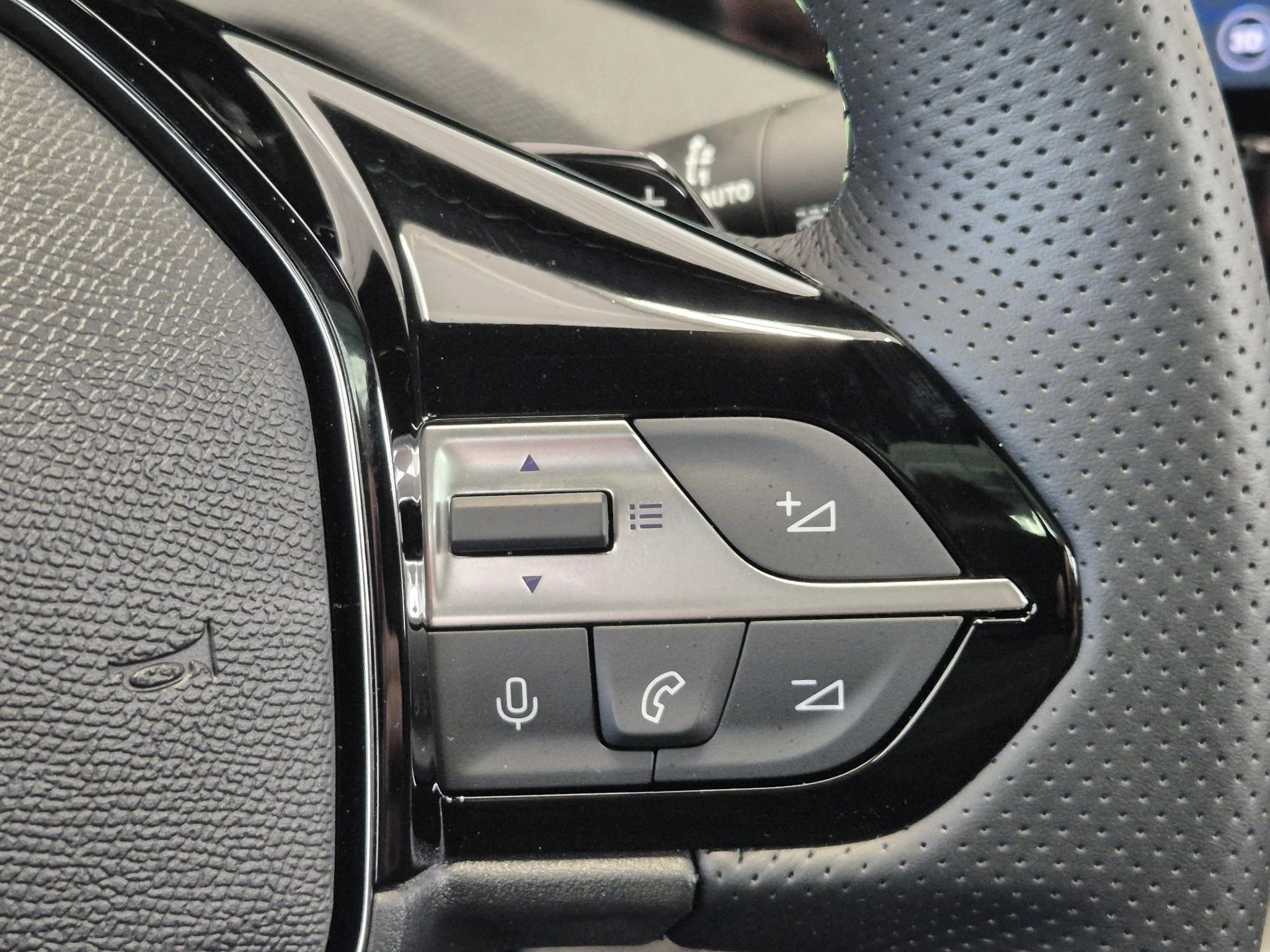 Hoofdafbeelding Peugeot 408